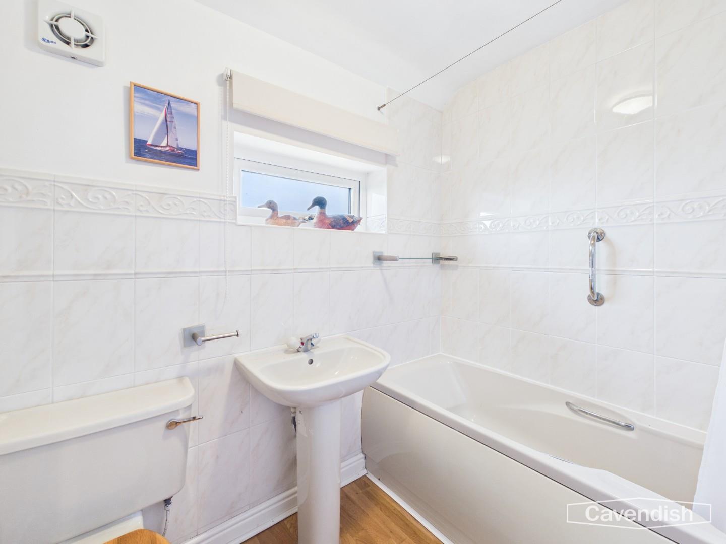 Wrexham Road, Pulford, Chester - BATHROOM