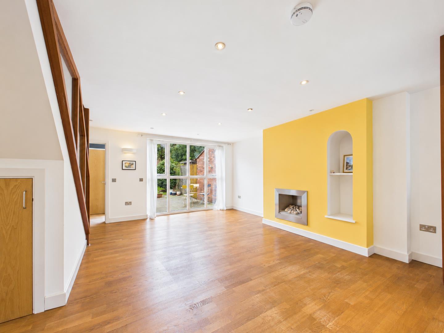 Kitchen / Living Area — Overleigh Road, Chester