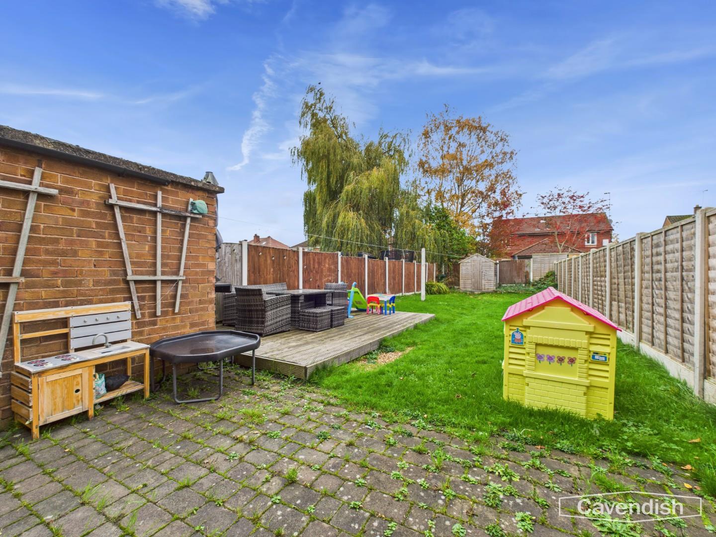 Weston Grove, Upton - REAR GARDEN