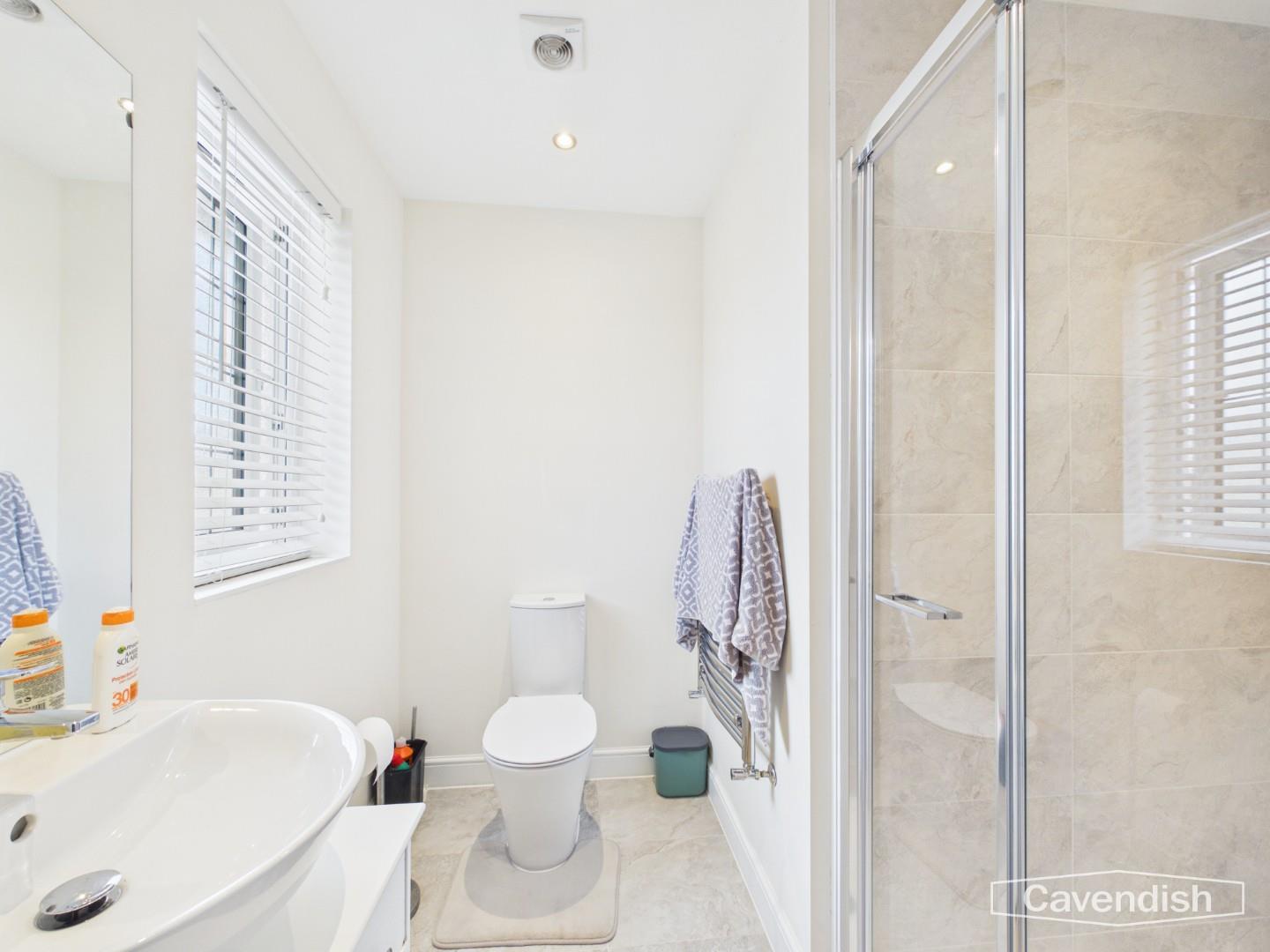 Moat Lane, Kings Moat, Chester - EN-SUITE SHOWER ROOM
