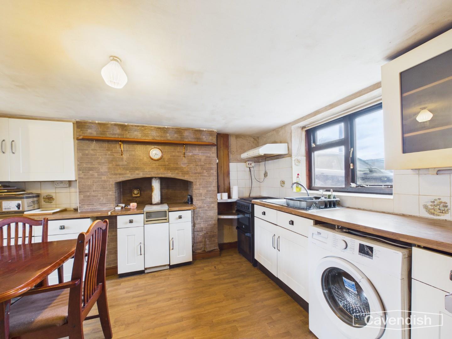 Guy Lane, Waverton, Chester - KITCHEN / DINING ROOM
