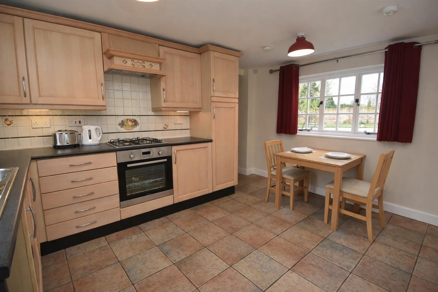 Townfield Lane, Mollington, Chester - Kitchen/Dining Room