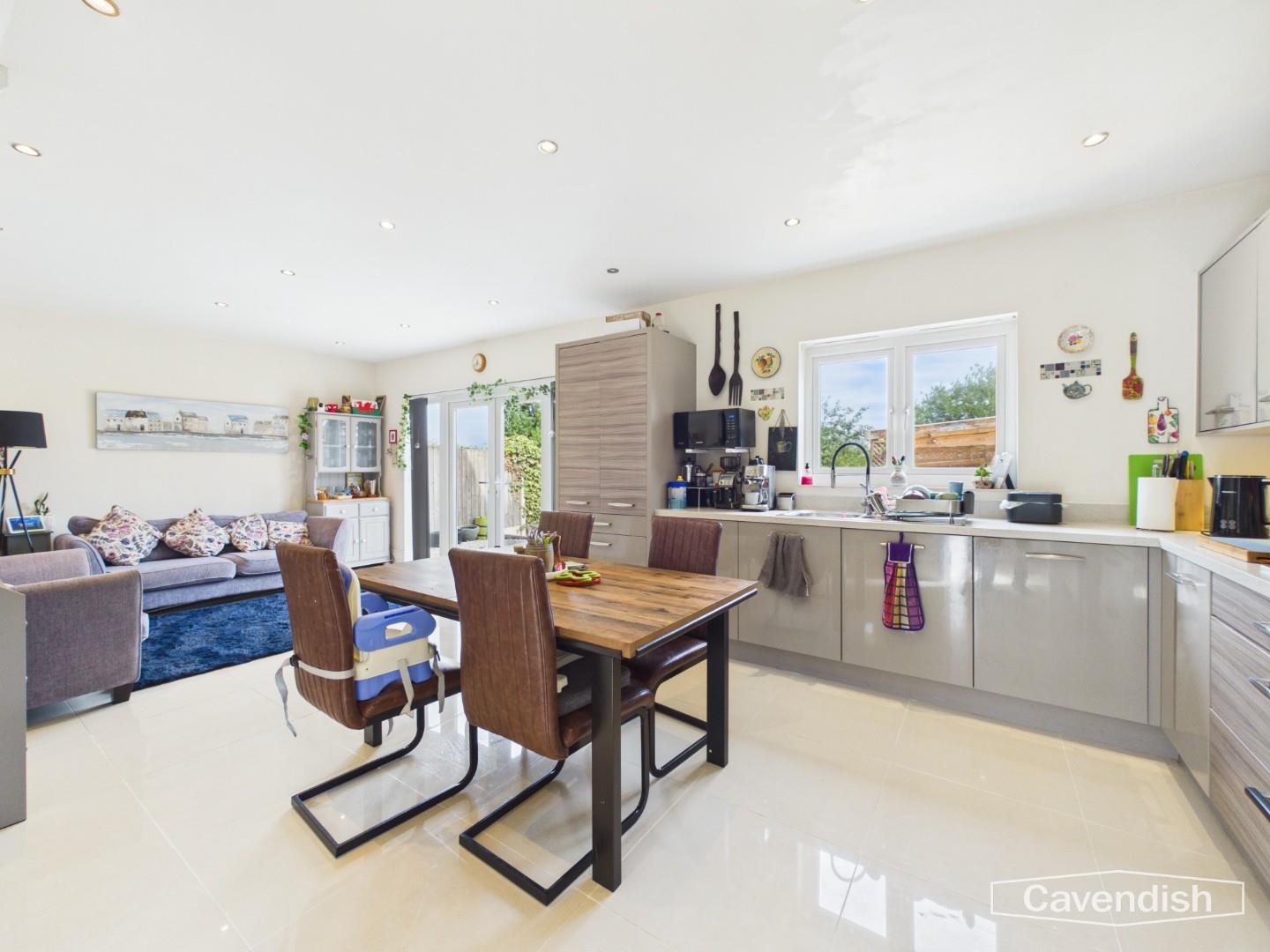 Overlea Drive, Hawarden - DINING KITCHEN/FAMILY ROOM