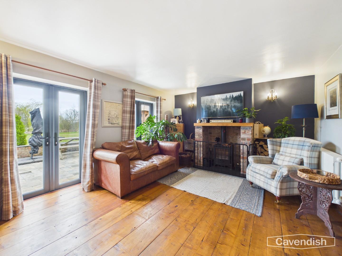 Commonwood, Holt, Wrexham - SNUG/SITTING ROOM