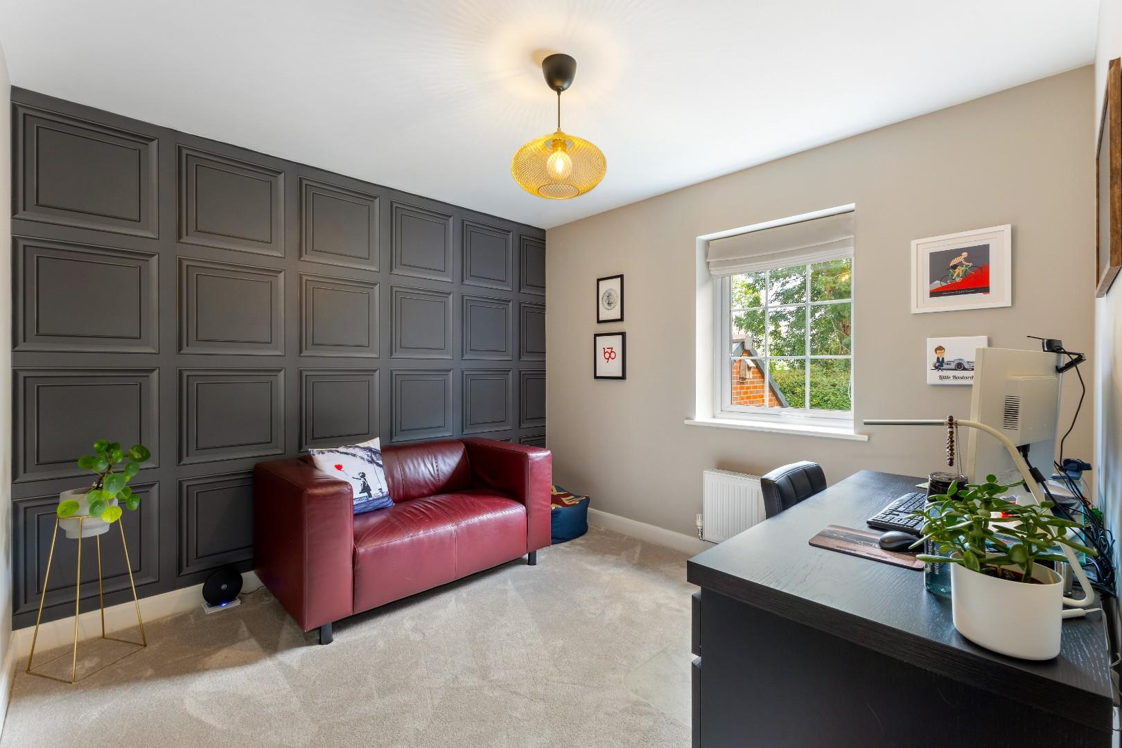 Cae Babilon, Higher Kinnerton - BEDROOM FIVE