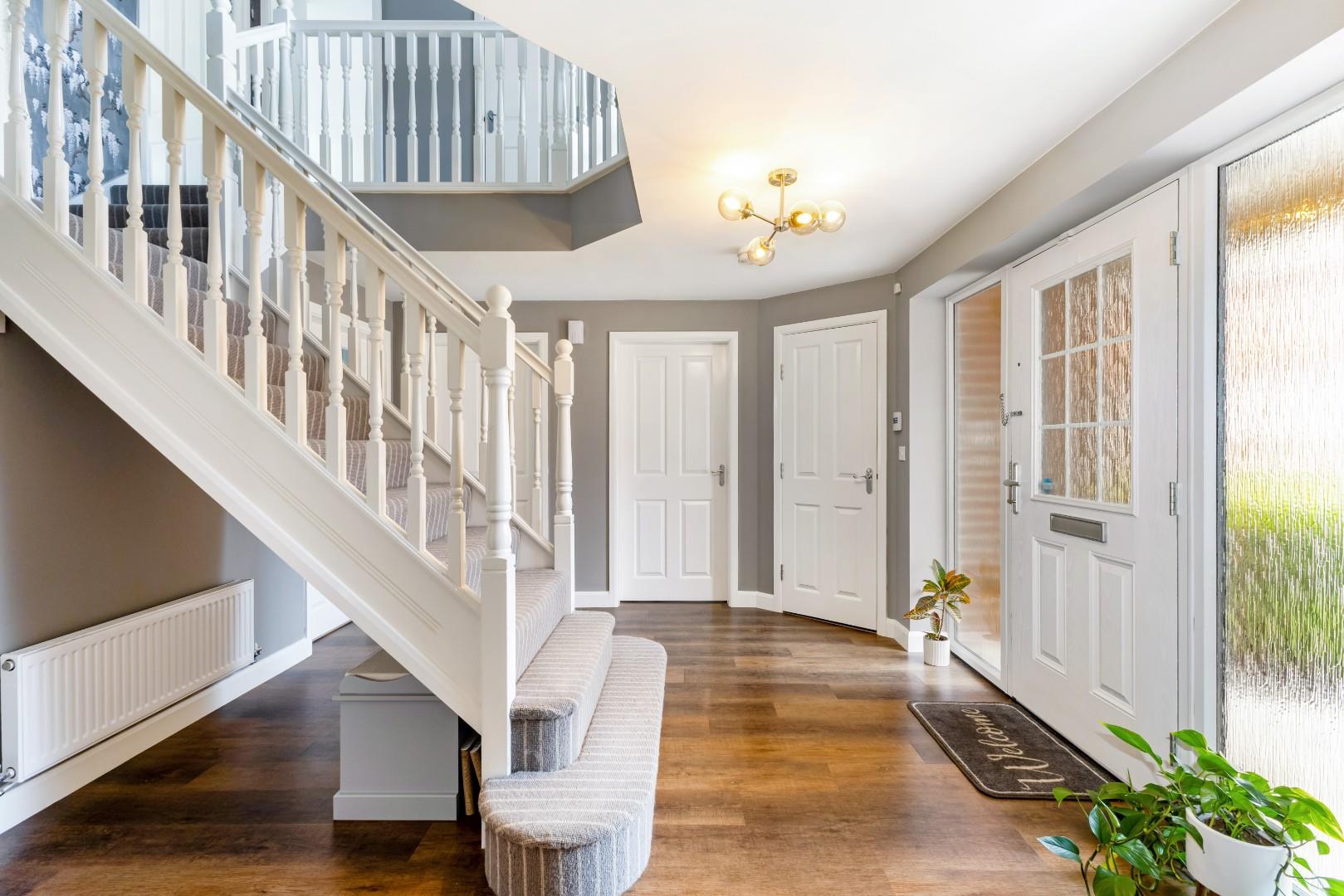 Cae Babilon, Higher Kinnerton - RECEPTION HALLWAY