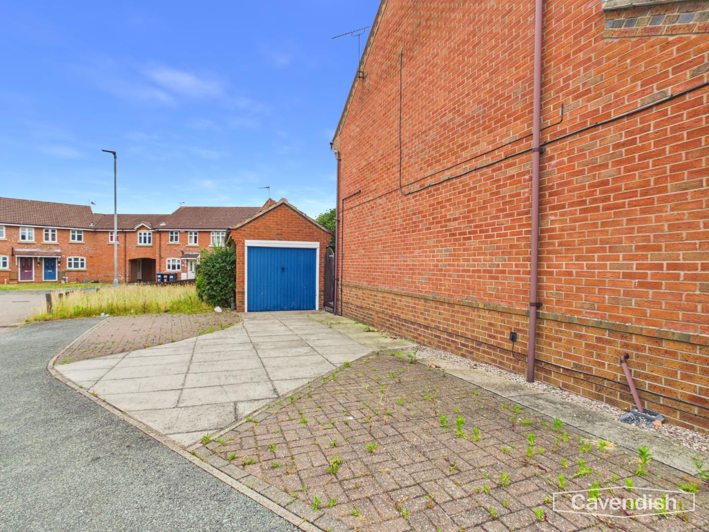 Dove Close, Elton, Chester - OUTSIDE SIDE