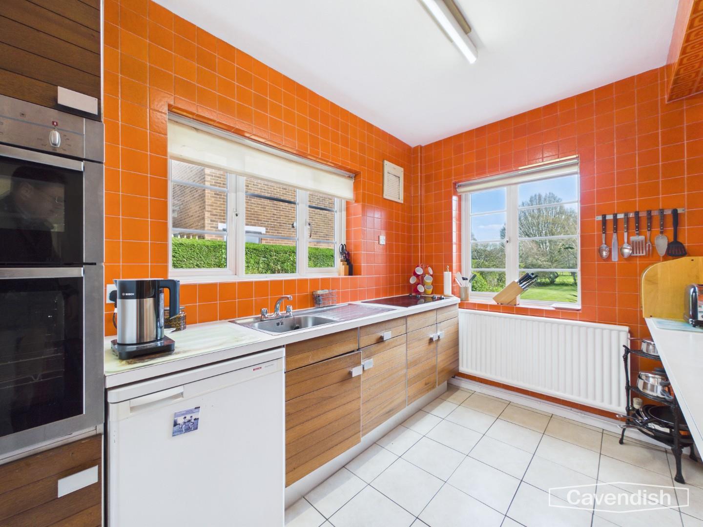 Upton Lane, Upton, Chester - KITCHEN