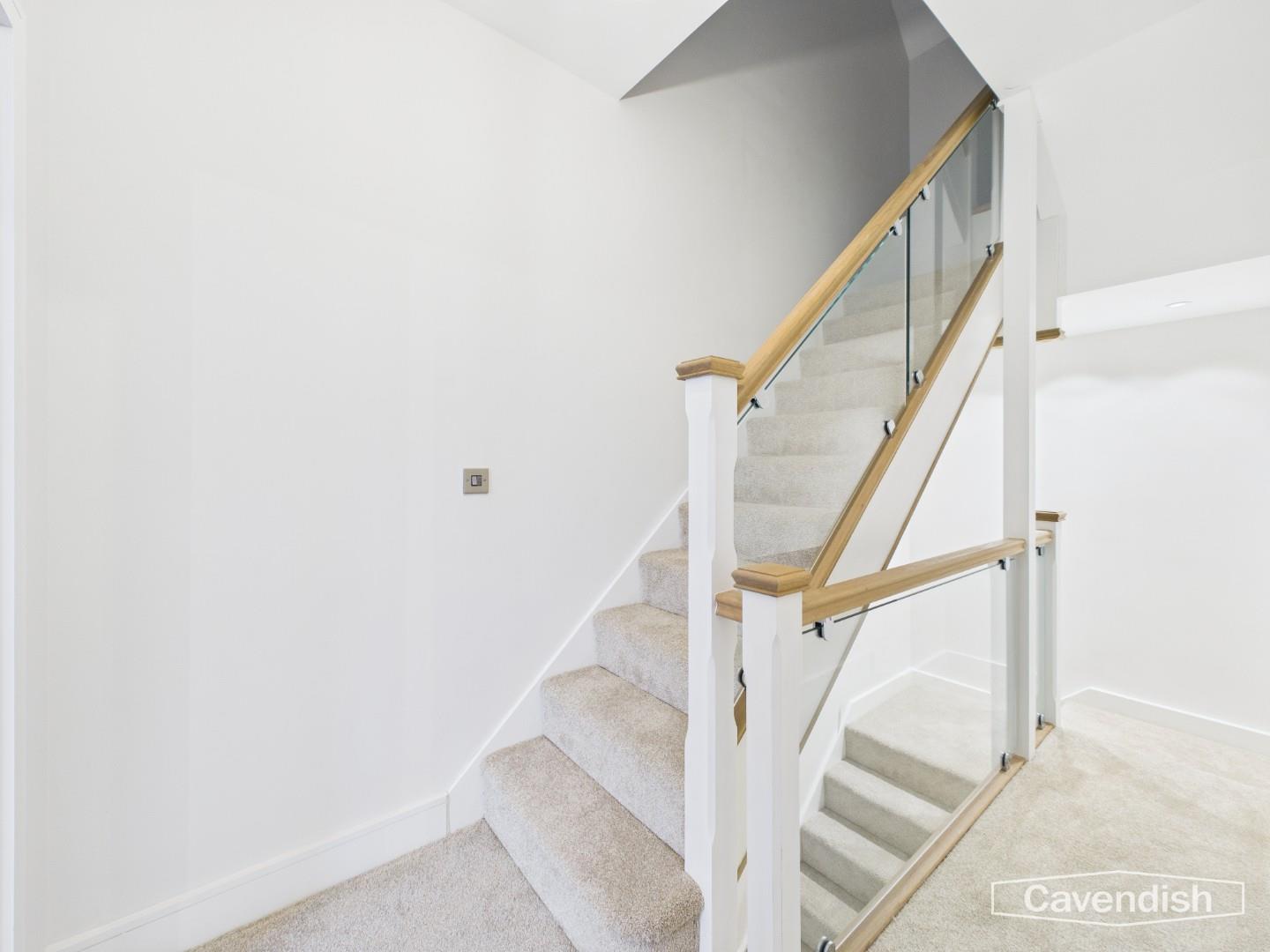 Commonhall Street, Chester - FIRST FLOOR LANDING