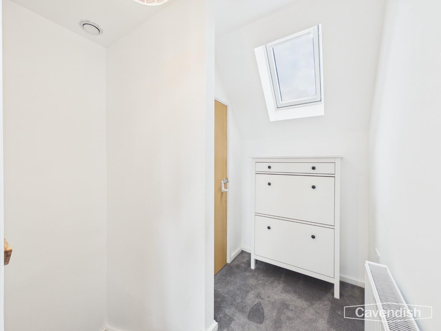 Wellington Court, Sealand, Deeside - SECOND FLOOR LANDING