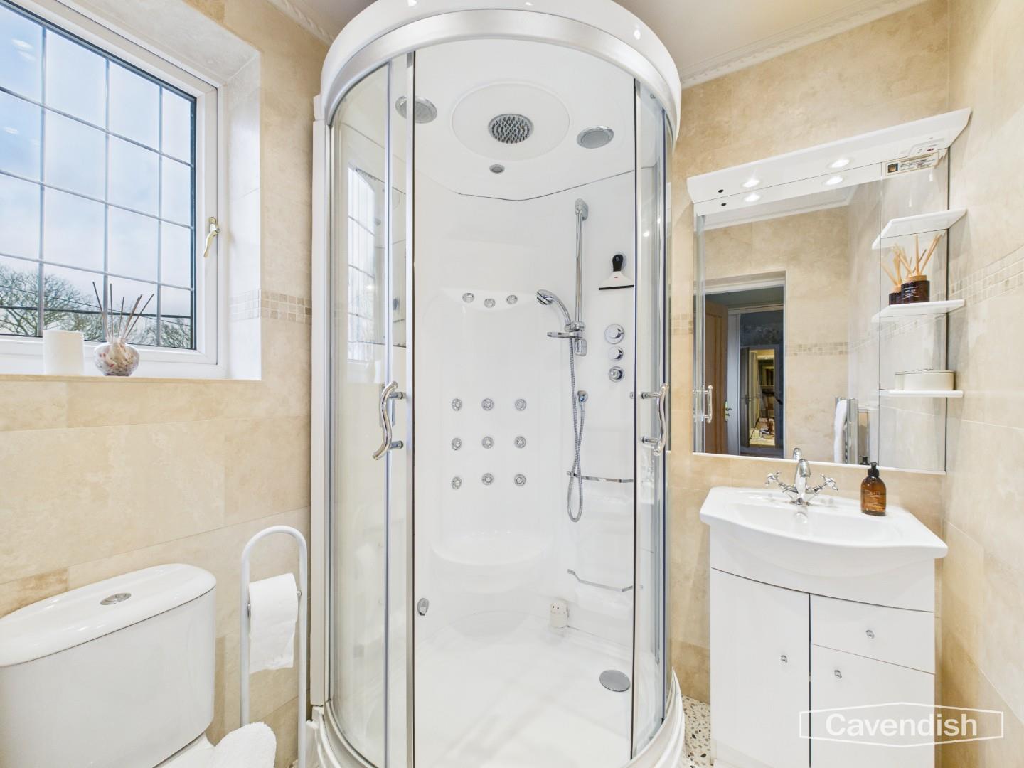 Parkgate Road, Mollington, Chester - EN-SUITE SHOWER ROOM