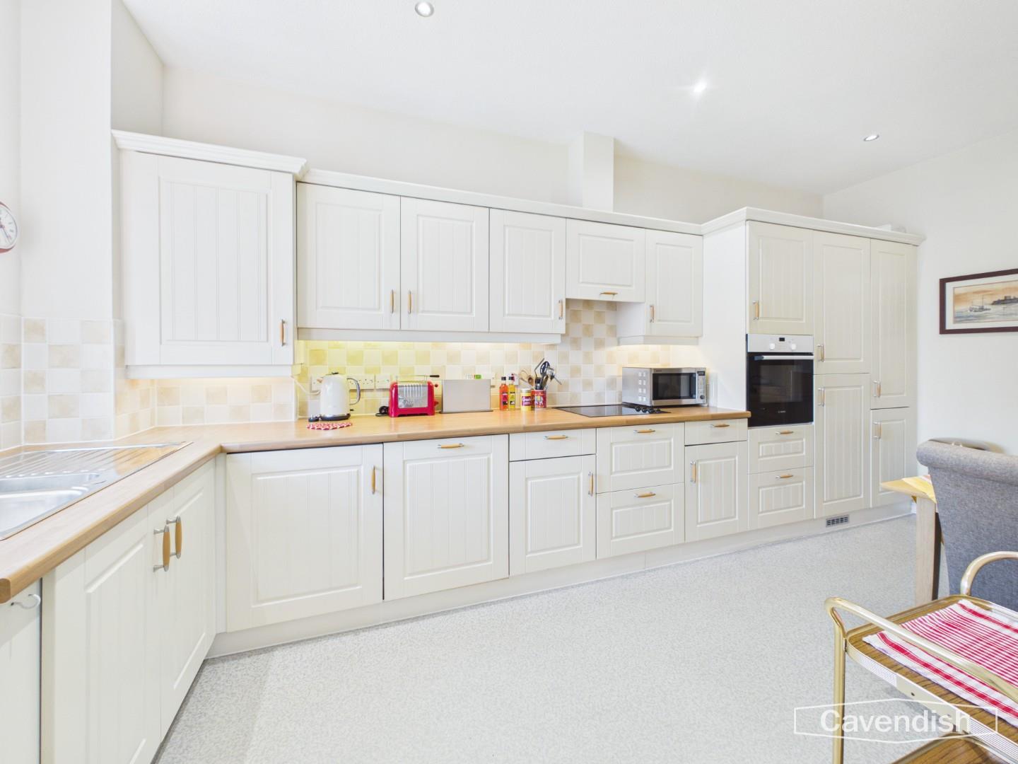 Bowling Green Court, Brook Street, Chester - KITCHEN