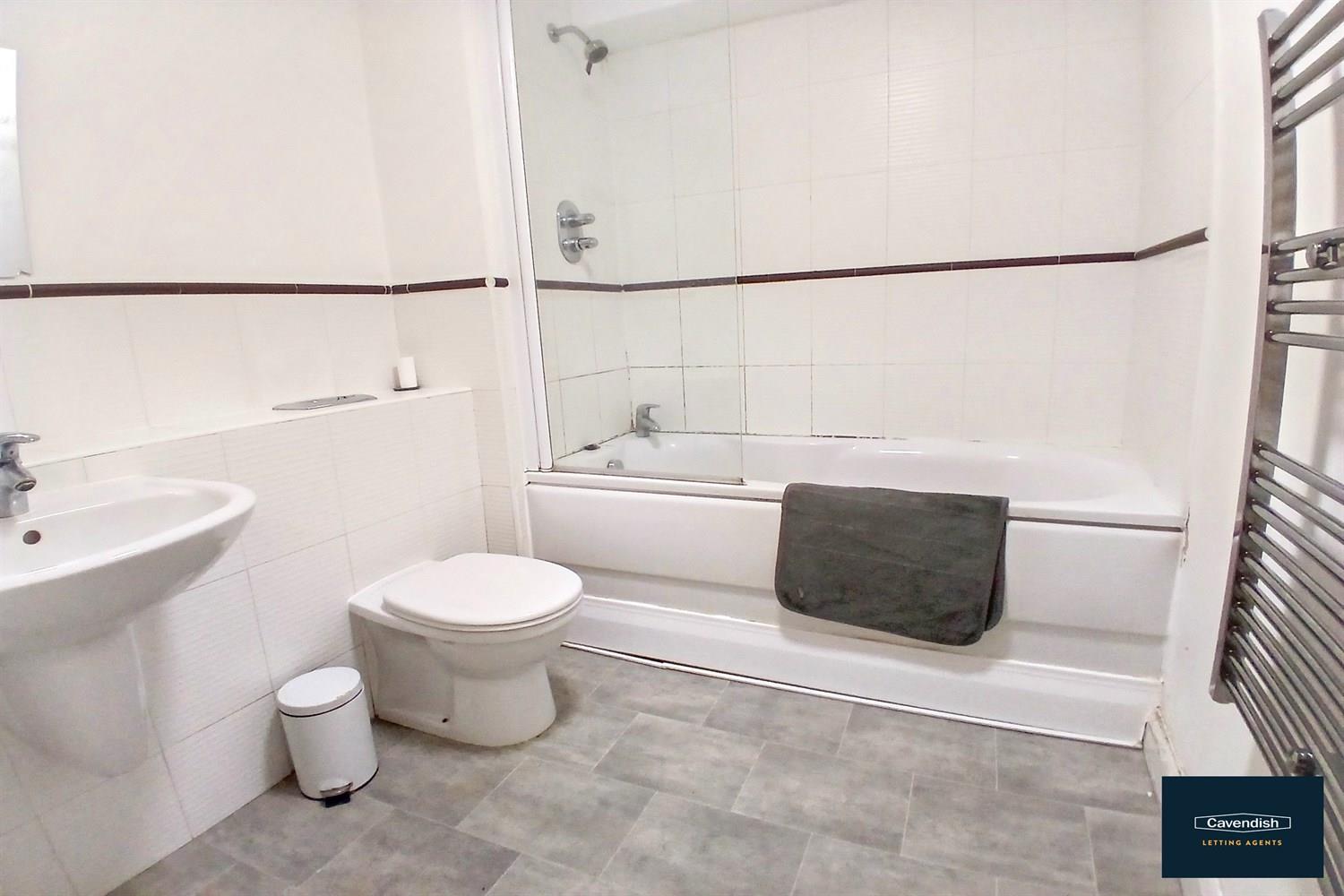 Egerton Street, Chester - BATHROOM