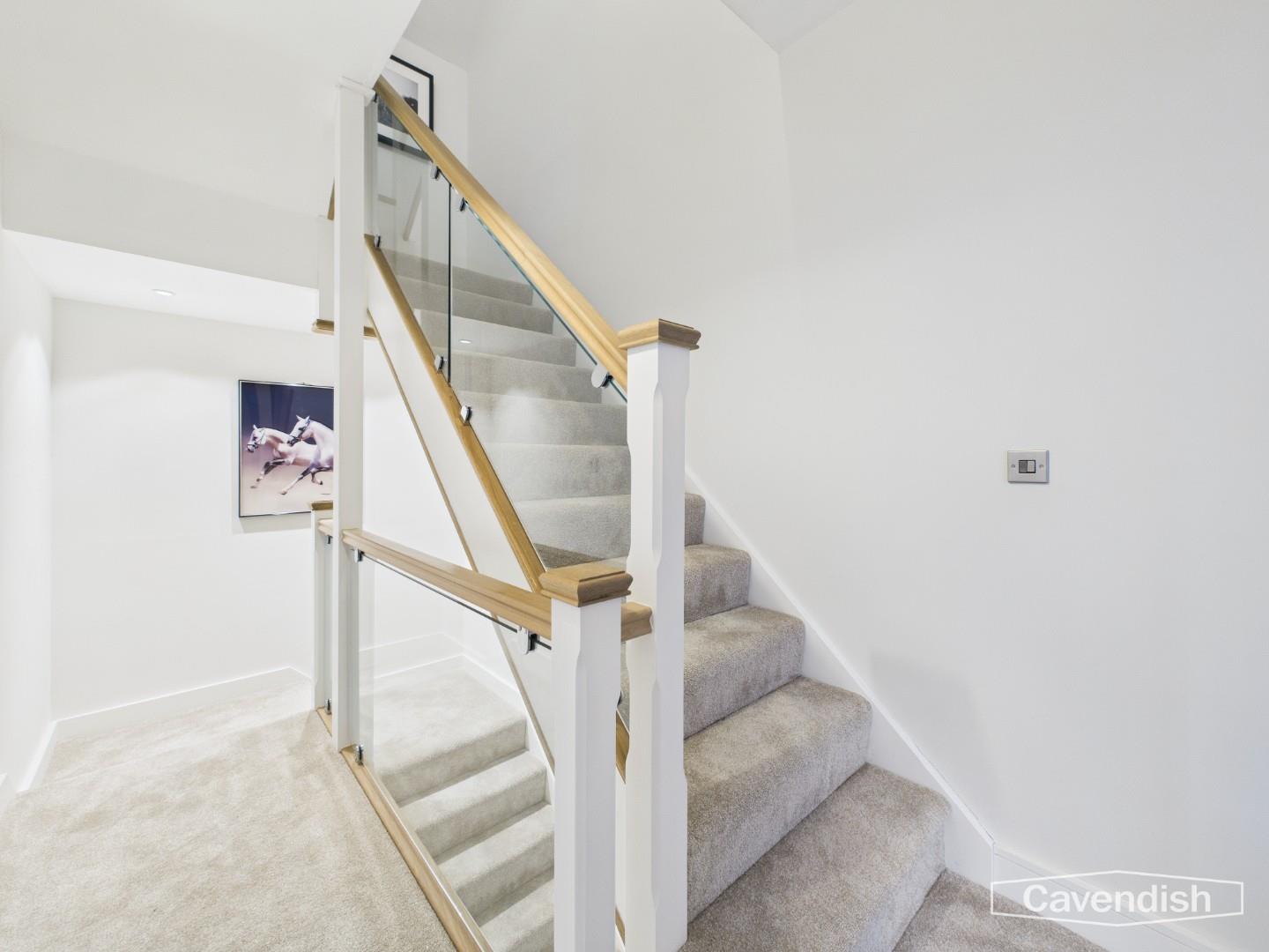 Commonhall Street, Chester - FIRST FLOOR LANDING