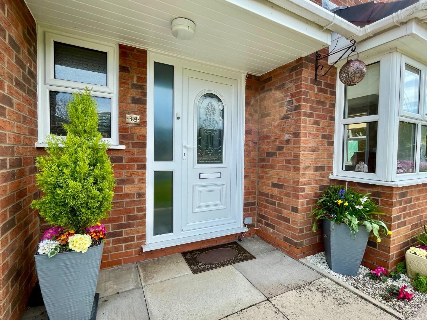Main Road, Higher Kinnerton, Chester - CANOPY PORCH