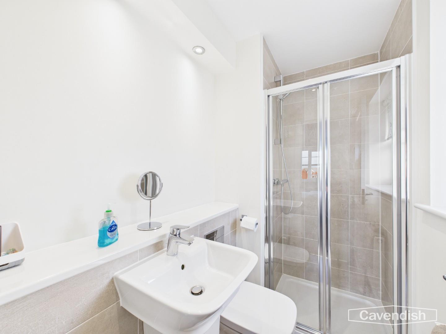 Oswald Way, Saighton, Chester - Shower Room