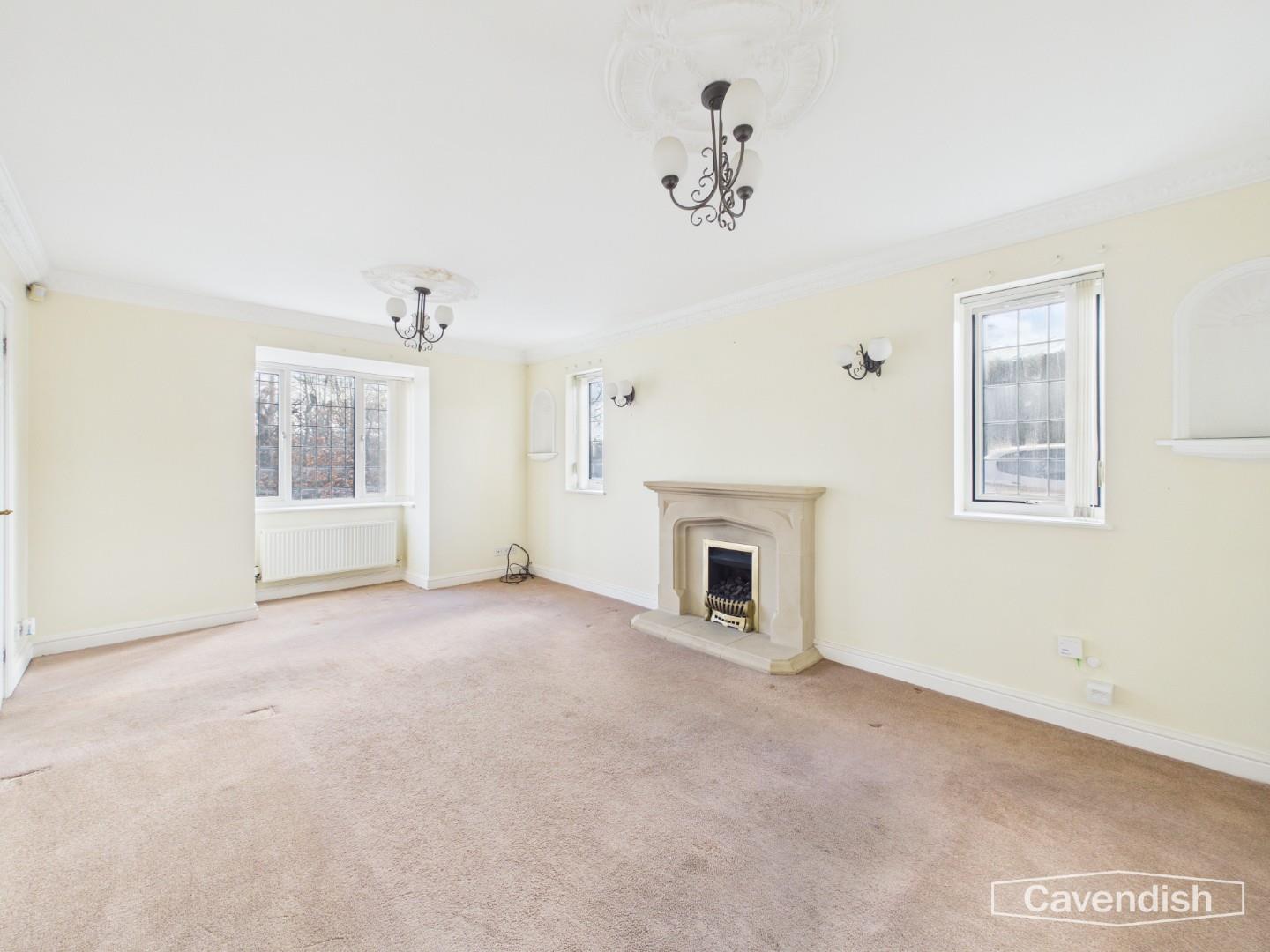 Gegin Lane, Croeshowell, Llay - LIVING ROOM