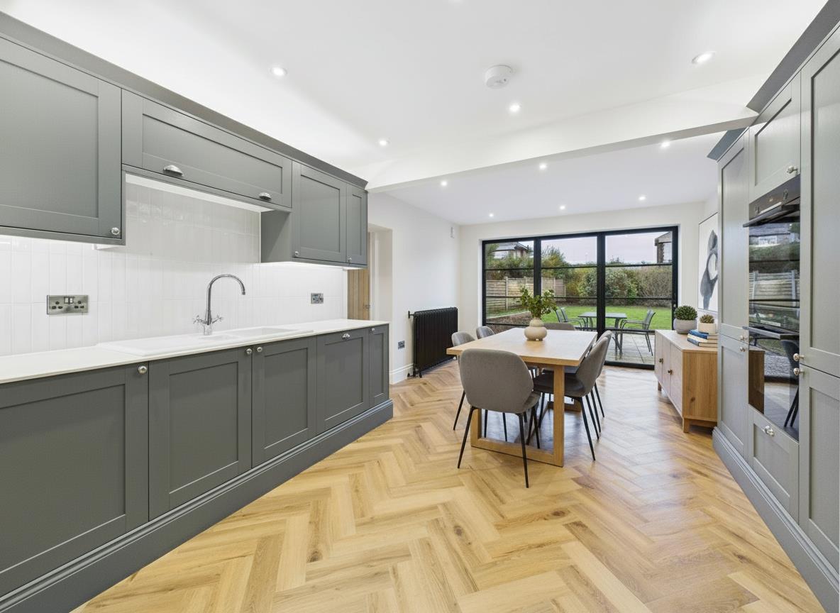 Hockenhull Avenue, Tarvin, Chester - Kitchen / Dinner