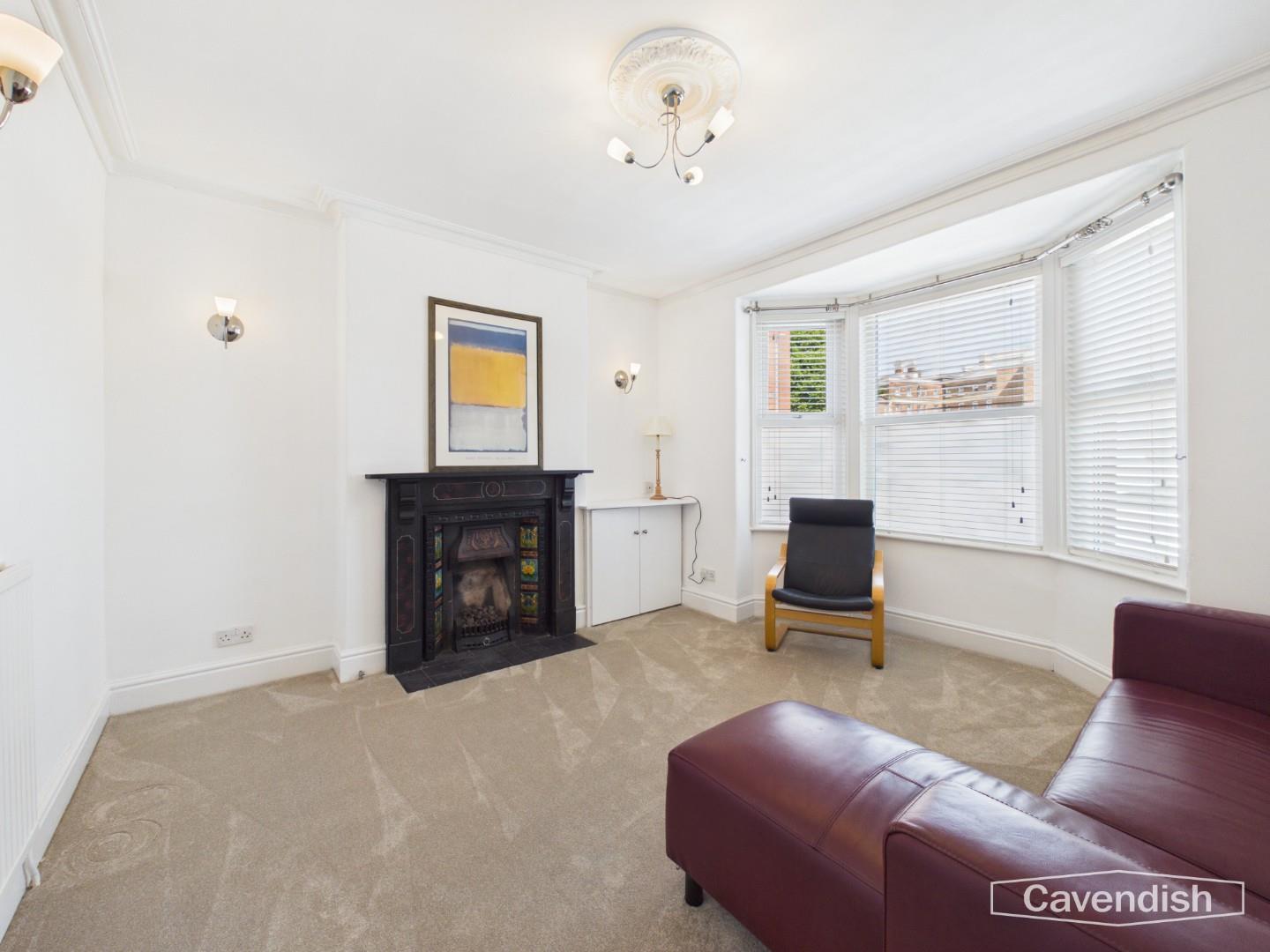 Queens Road, Chester - LIVING ROOM