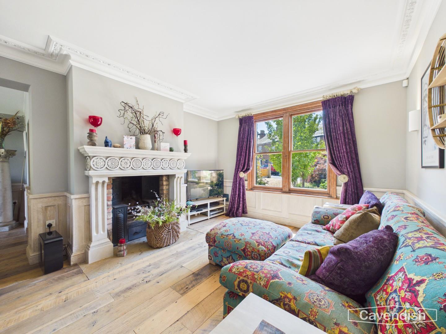 Becketts Lane, Boughton, Chester - LIVING ROOM/DINING AREA
