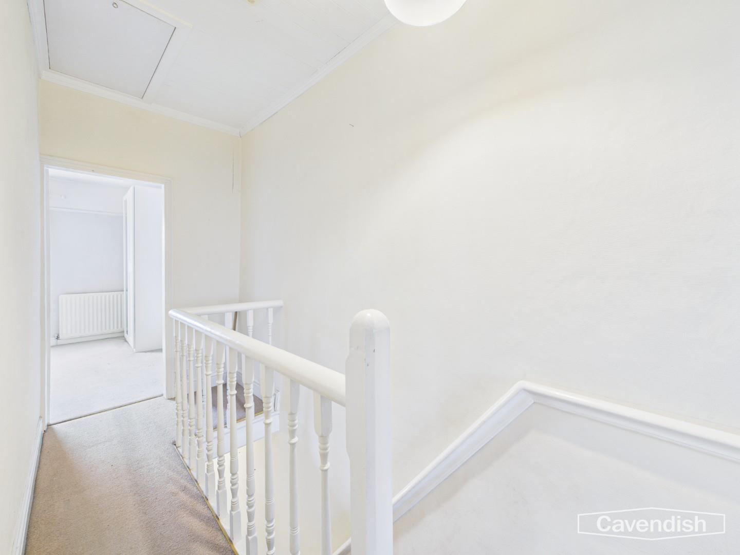 Bachelors Lane, Boughton, Chester - FIRST FLOOR LANDING