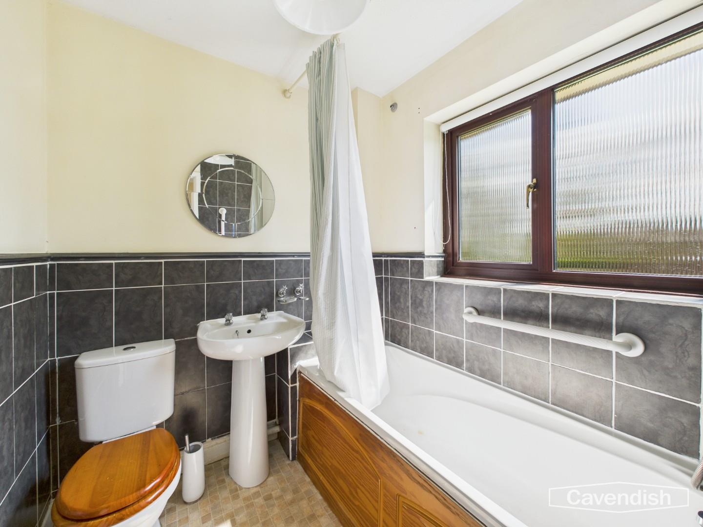 Circular Drive, Chester - BATHROOM