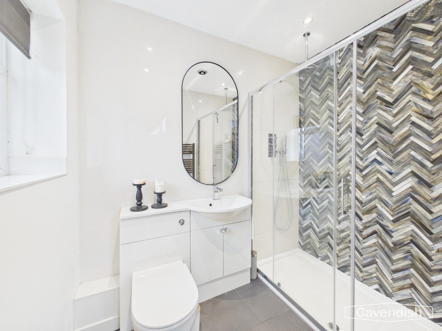 EN-SUITE SHOWER ROOM — Church Street, Tarvin, Chester
