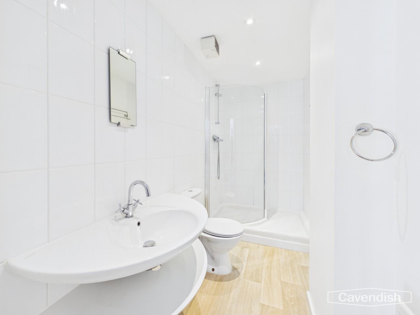 1875 Bakers Court, Steam Mill Street, Chester - EN-SUITE SHOWER ROOM