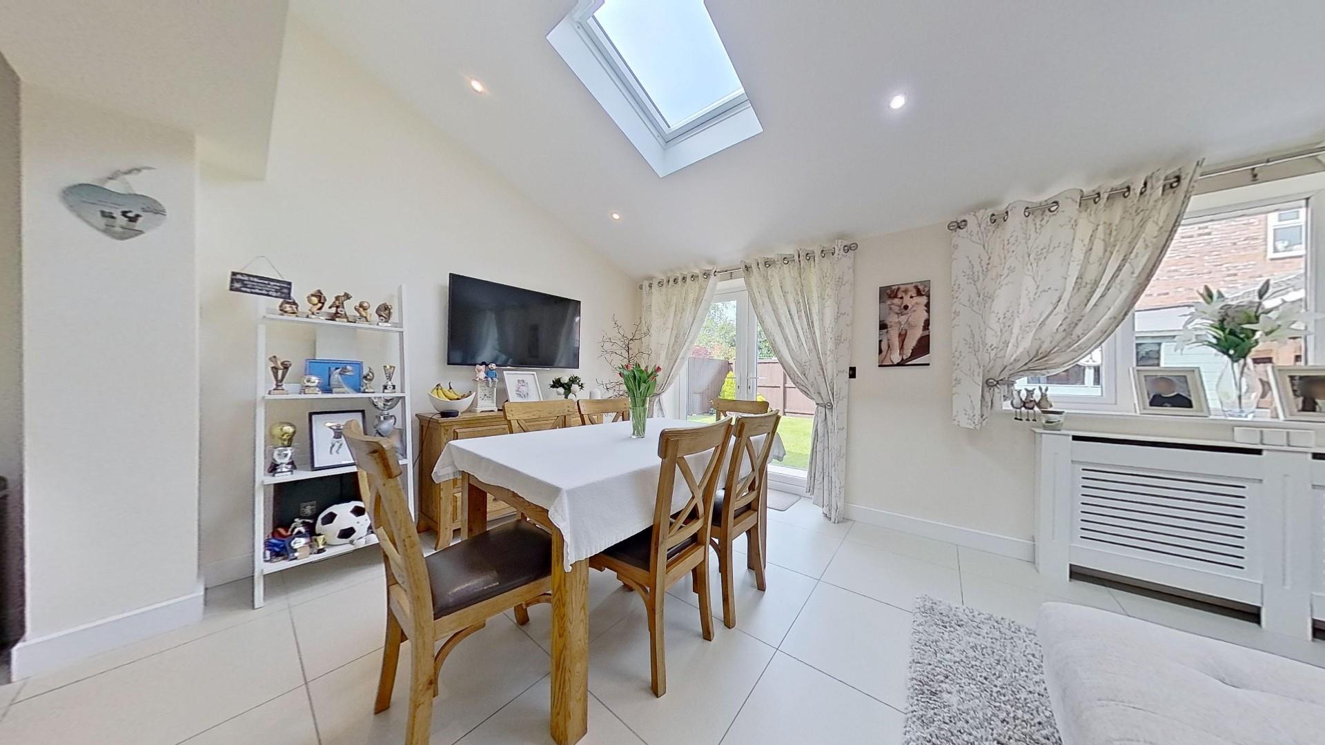Courtney Road, Saltney, Chester - DINING/FAMILY ROOM