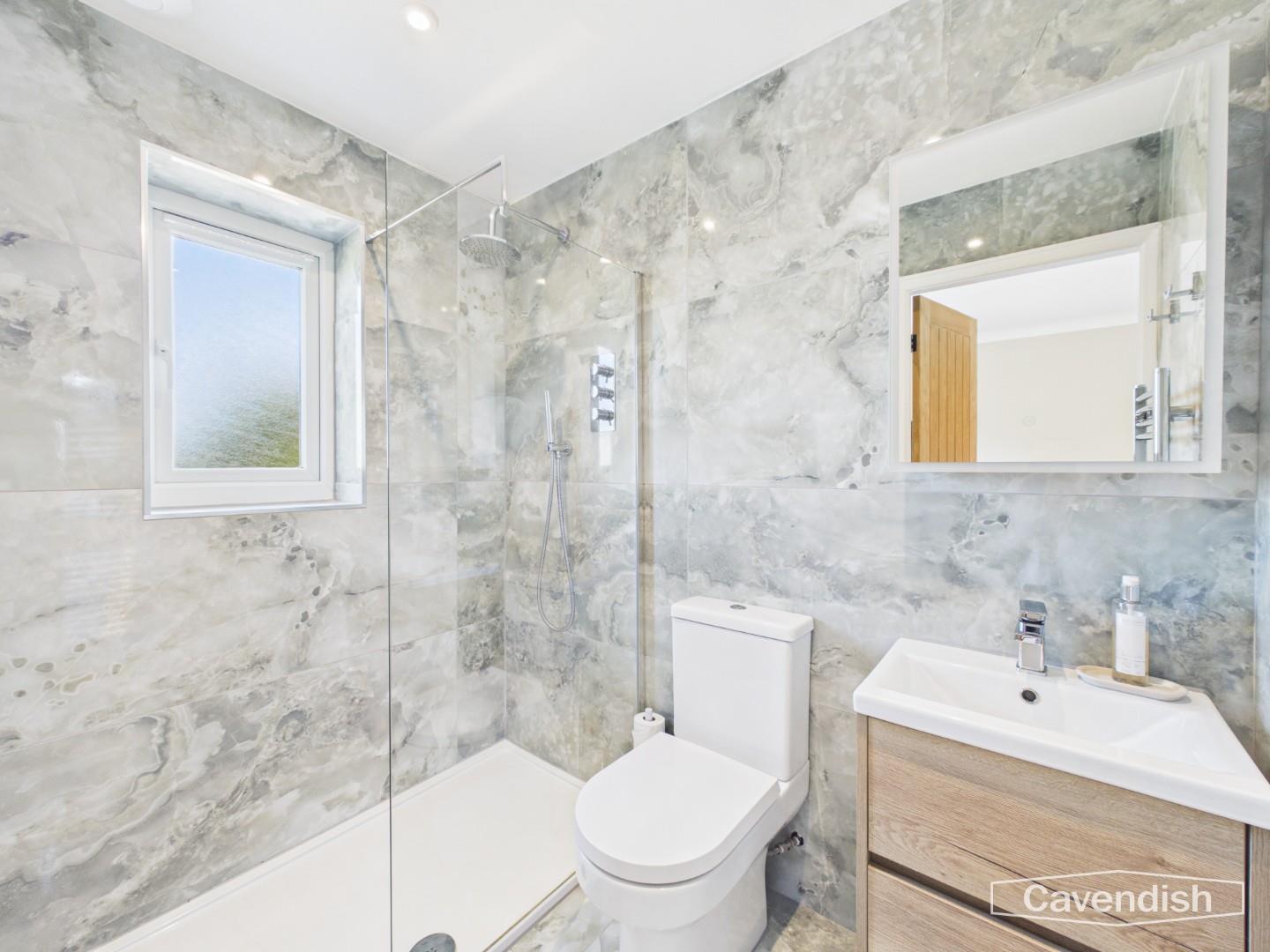 Vicarage Court, Holt, Wrexham - EN-SUITE SHOWER ROOM