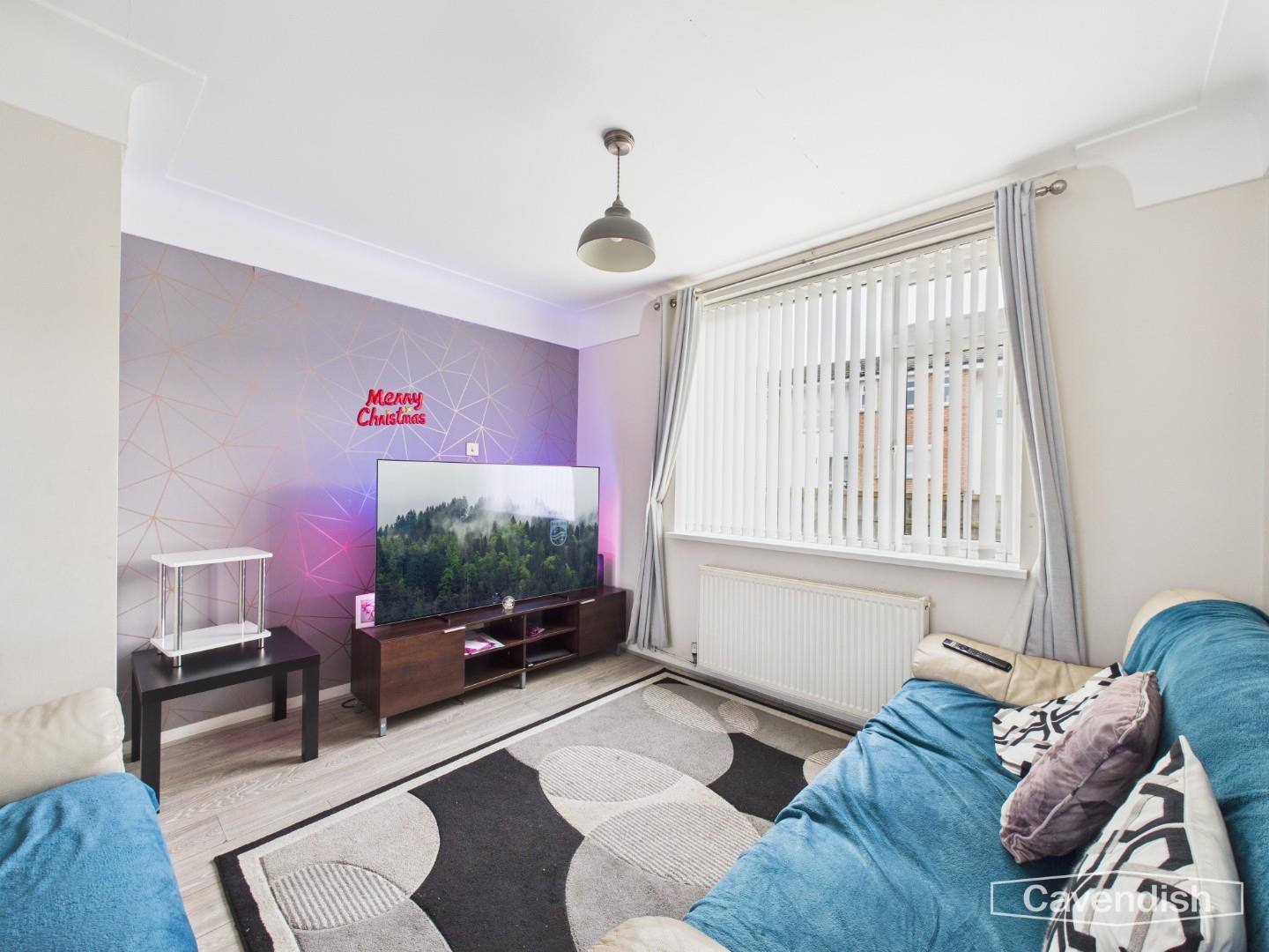 Melbourne Road, Blacon, Chester - LIVING ROOM/DINING AREA
