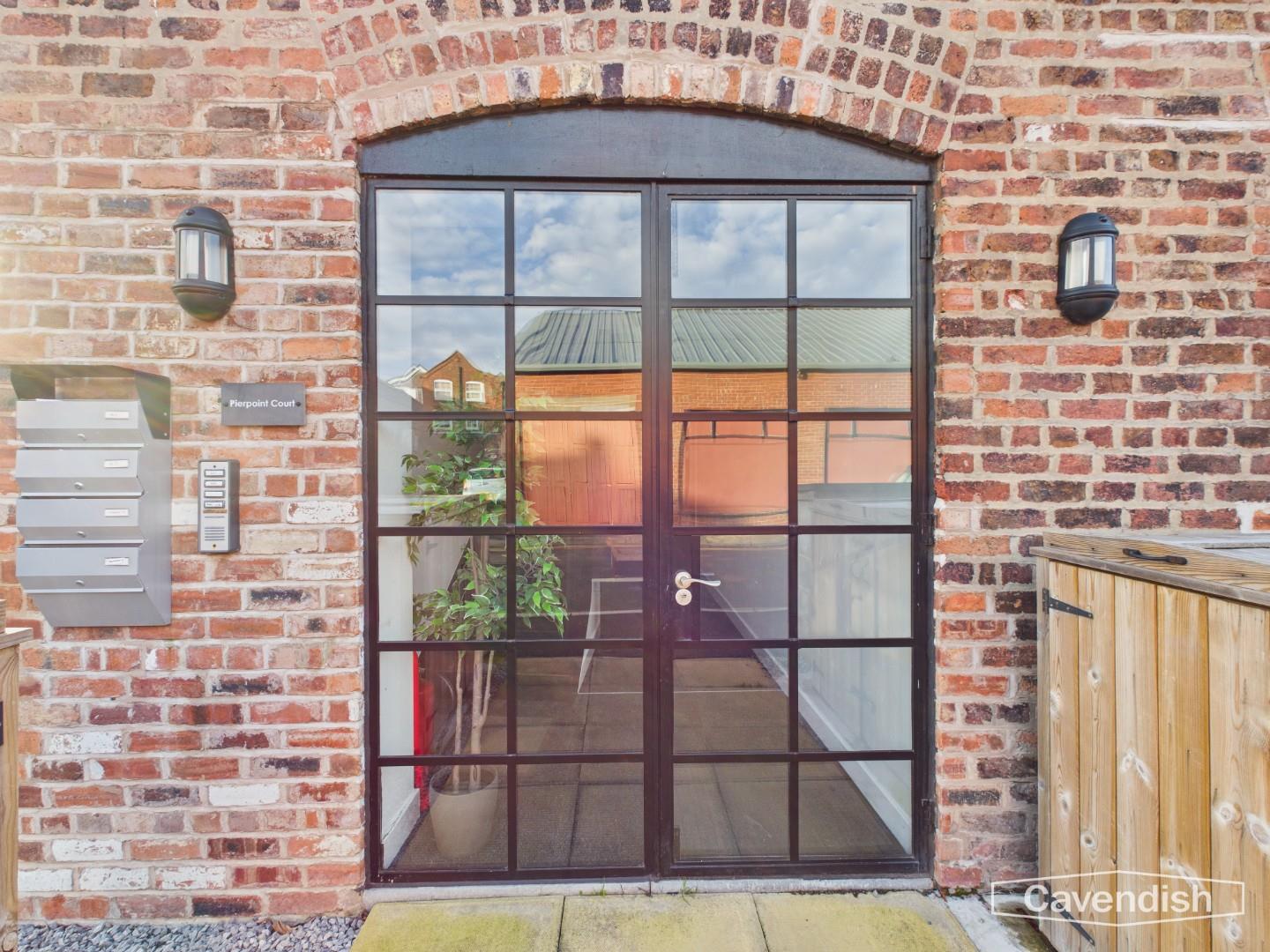 Pierpoint Court, Chester - THE ACCOMMODATION COMPRISES: