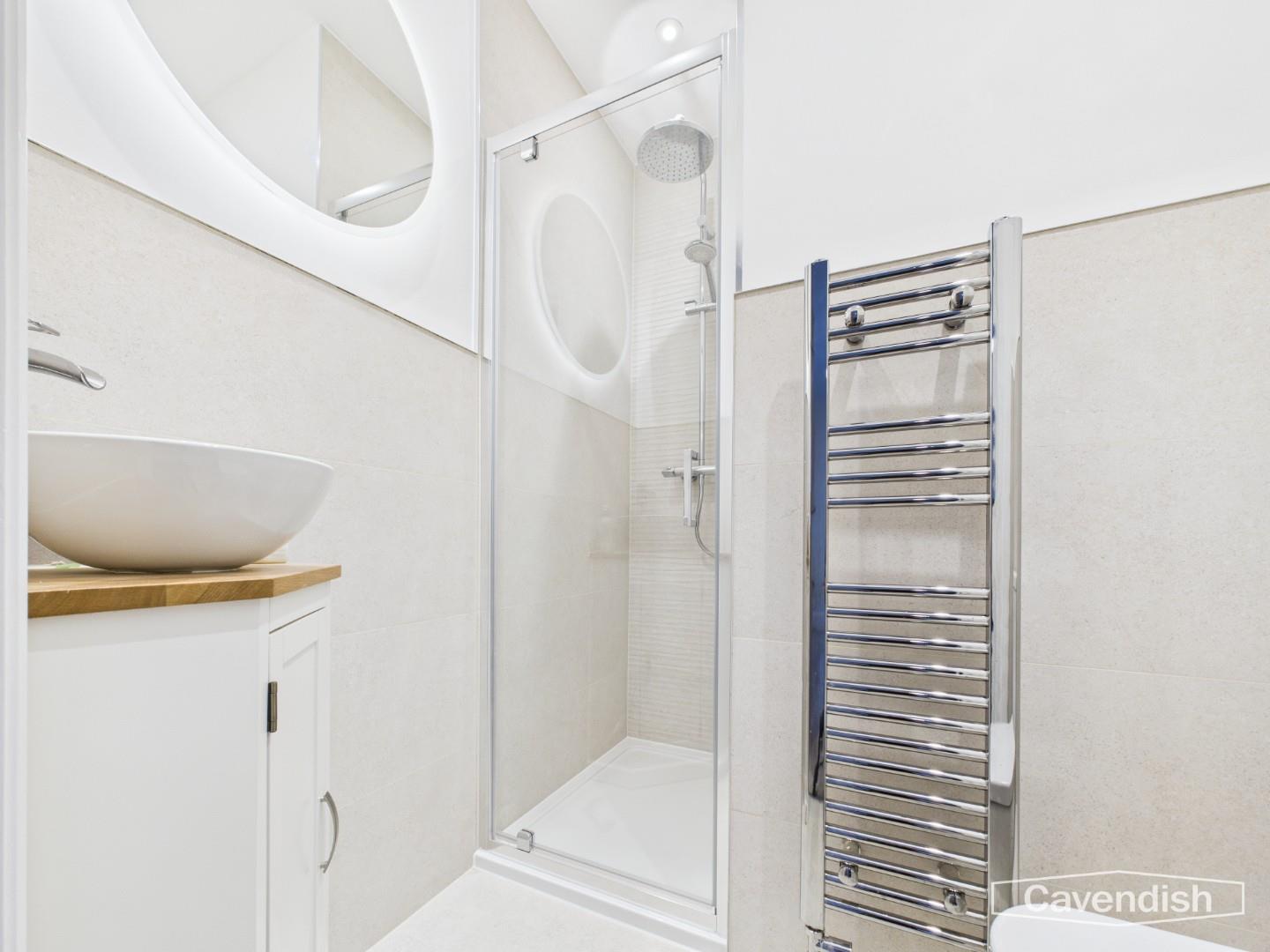 Hockenhull Avenue, Tarvin, Chester - En-Suite Shower Room