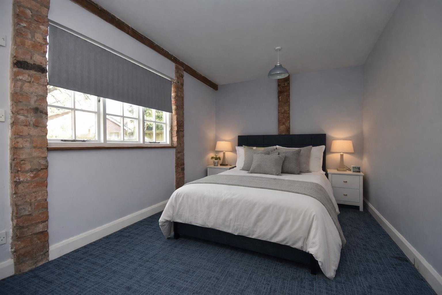 Townfield Lane, Mollington, Chester - Bedroom