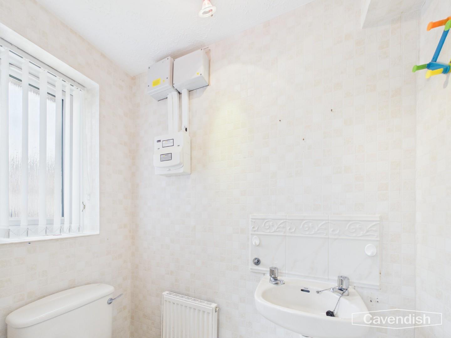 Dove Close, Elton, Chester - DOWNSTAIRS WC