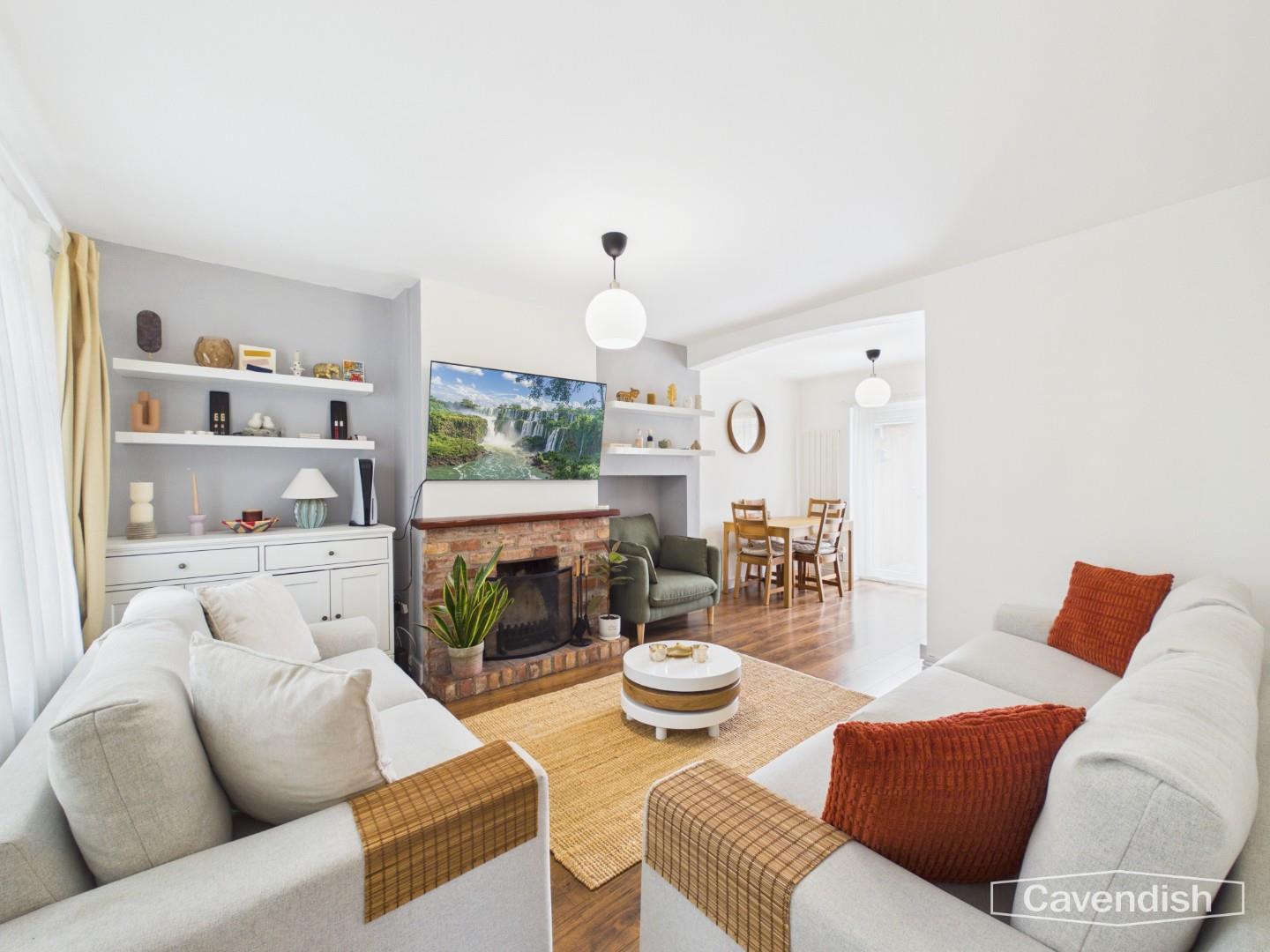 Cemlyn Close, Blacon, Chester - LIVING ROOM