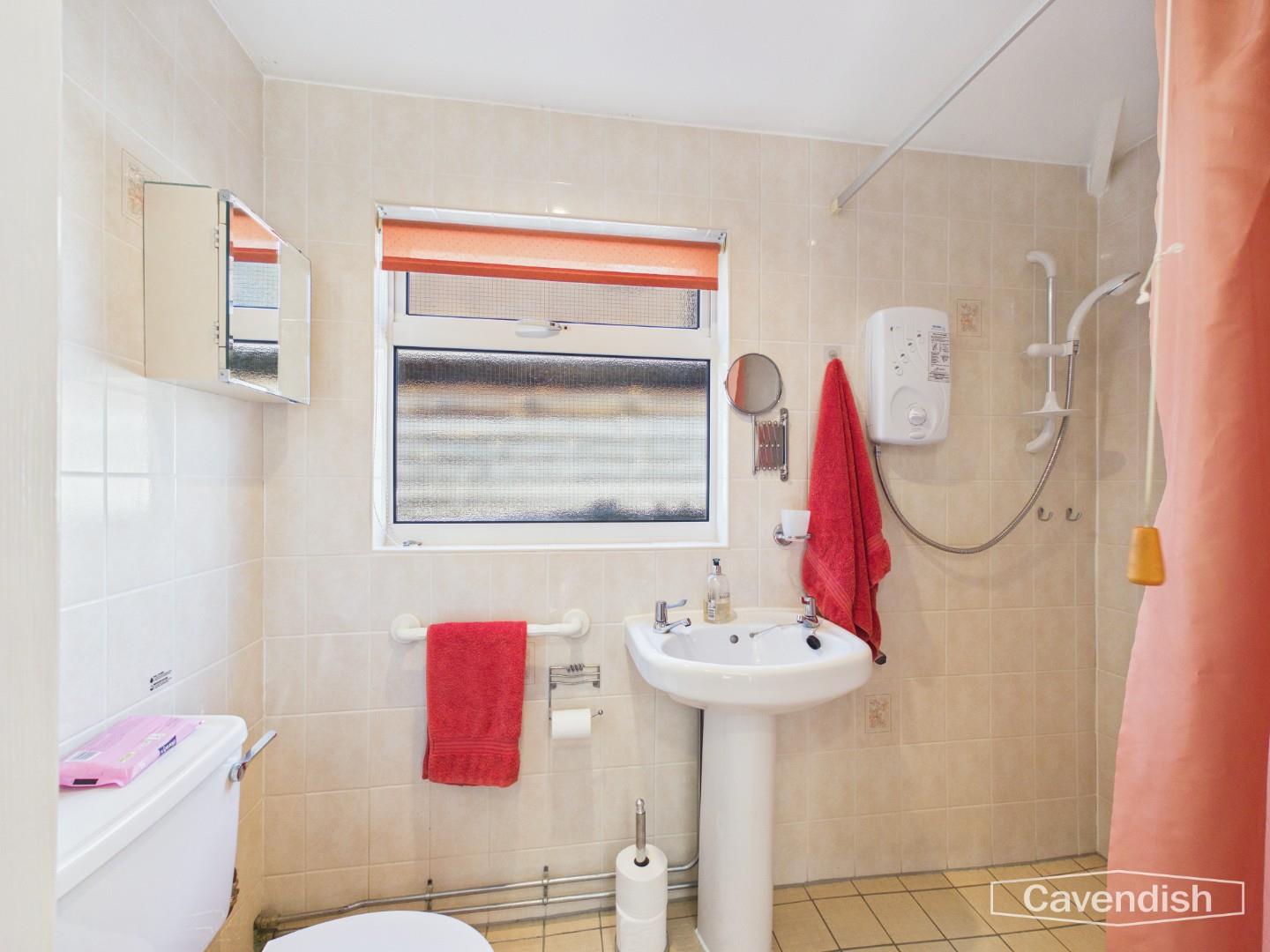 Queensway, Newton, Chester - DOWNSTAIRS SHOWER ROOM/WC