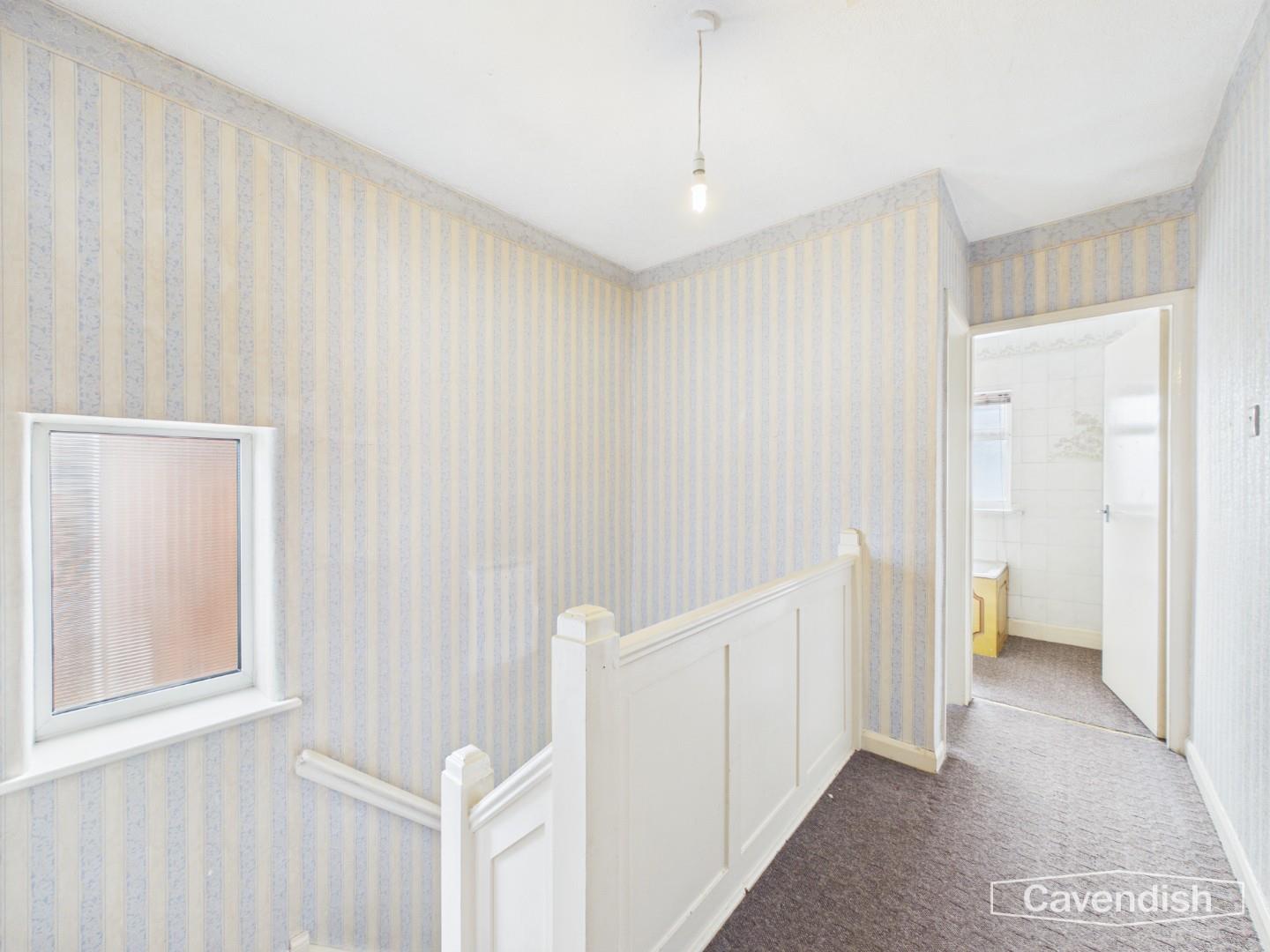 The Nook, Newton, Chester - FIRST FLOOR LANDING