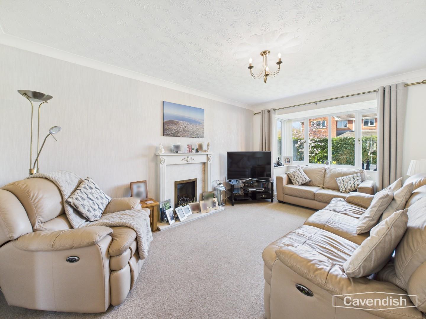 Thornhill Close, Broughton, Chester - LIVING ROOM