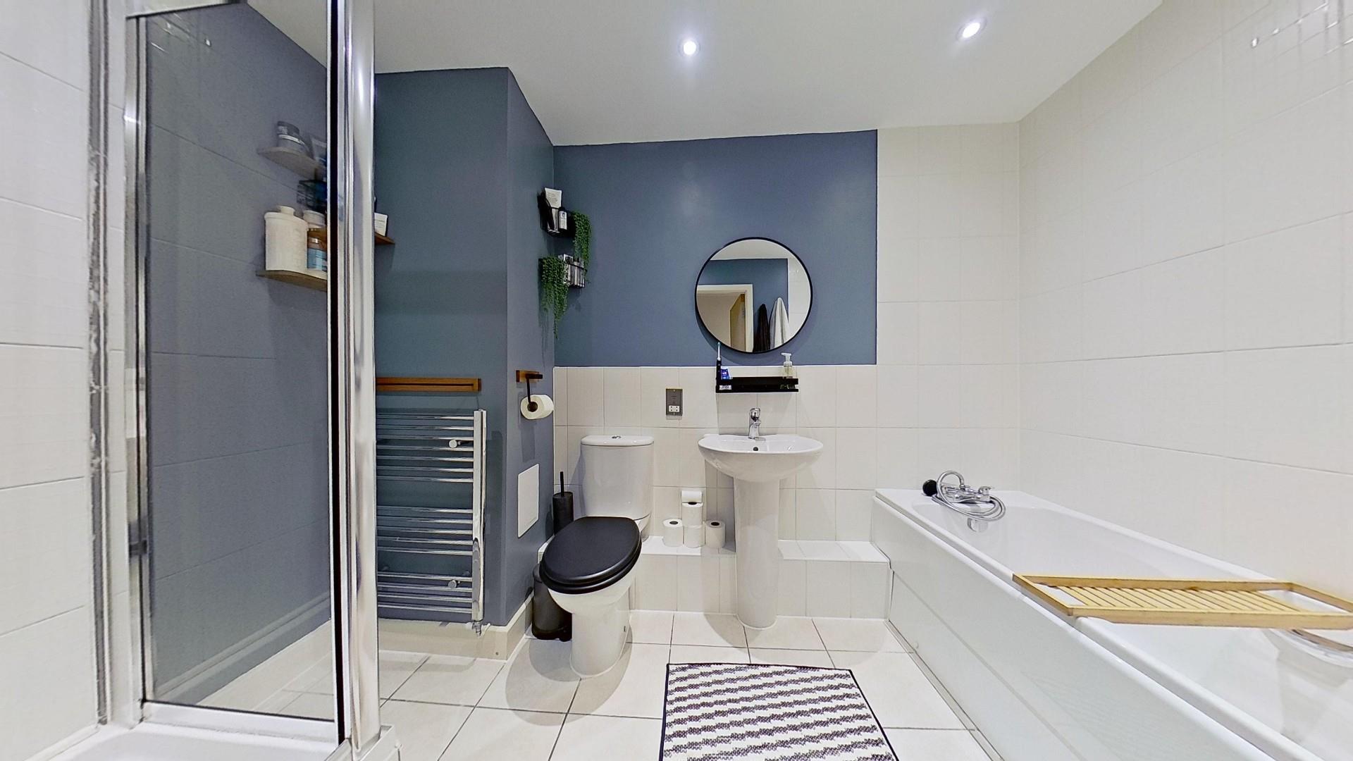 Corbridge House, Seller Street, Chester - BATHROOM