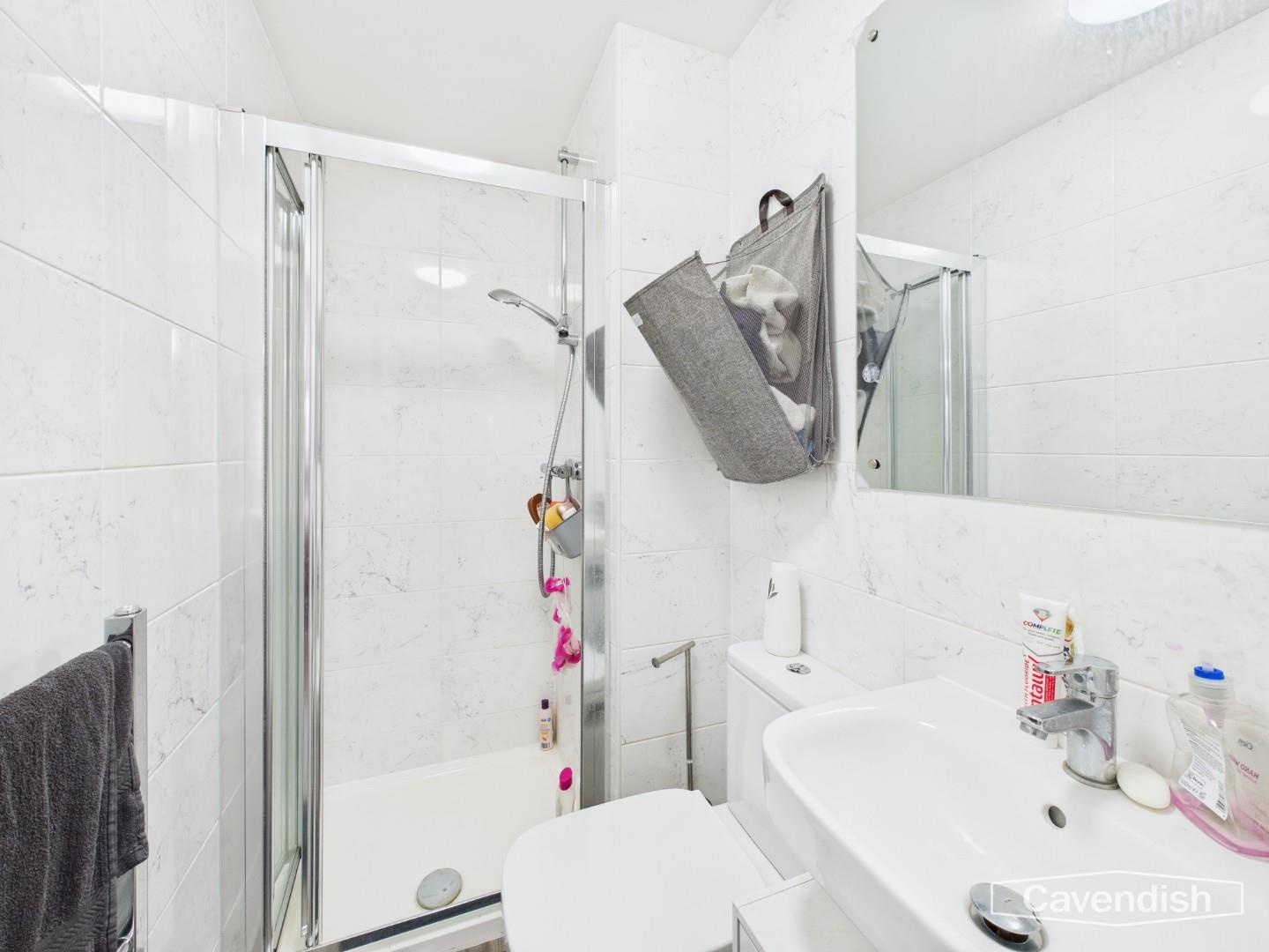 Neptune Street, Chester - EN-SUITE SHOWER ROOM