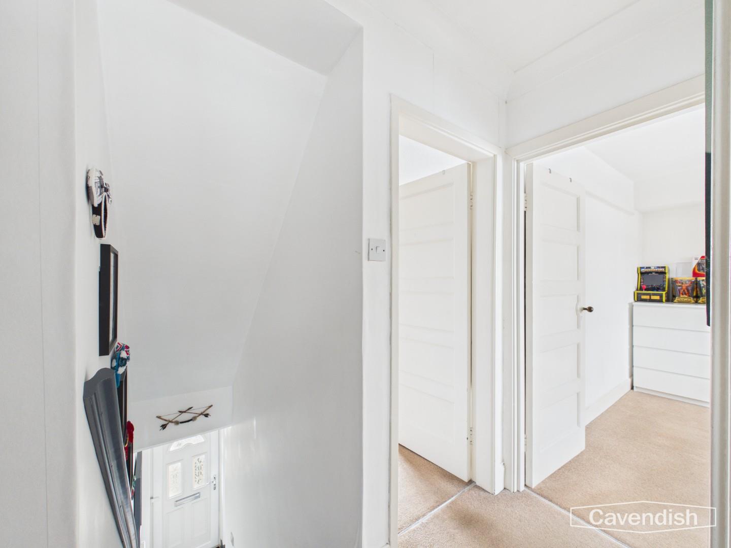 Green Lane, Sealand, Deeside - Landing