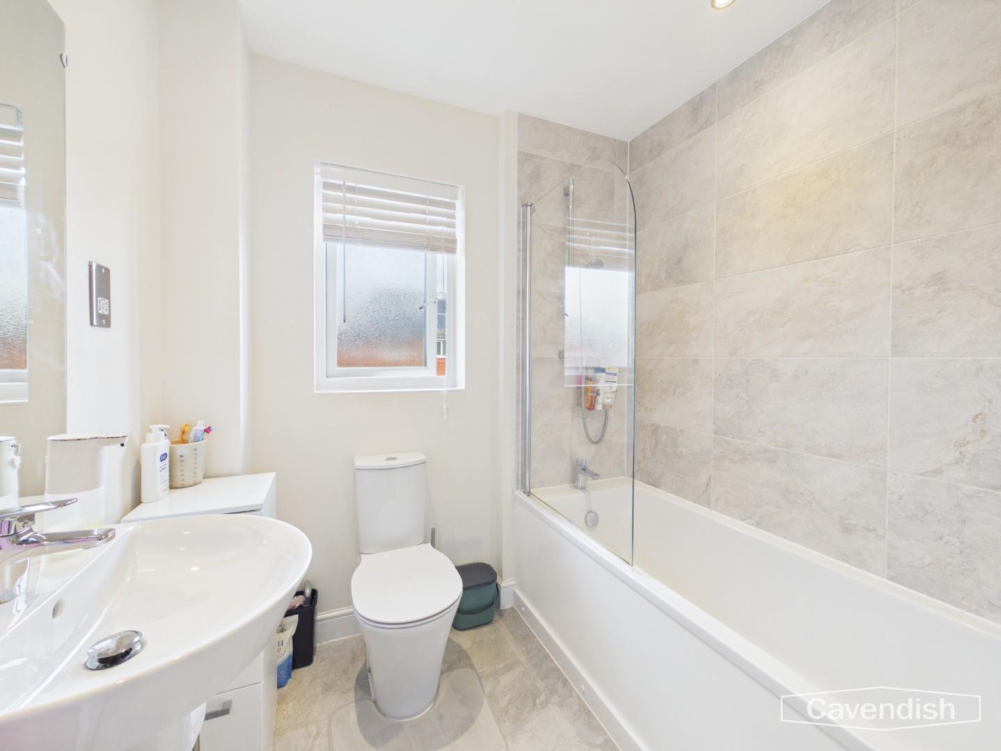 Moat Lane, Kings Moat, Chester - FAMILY BATHROOM