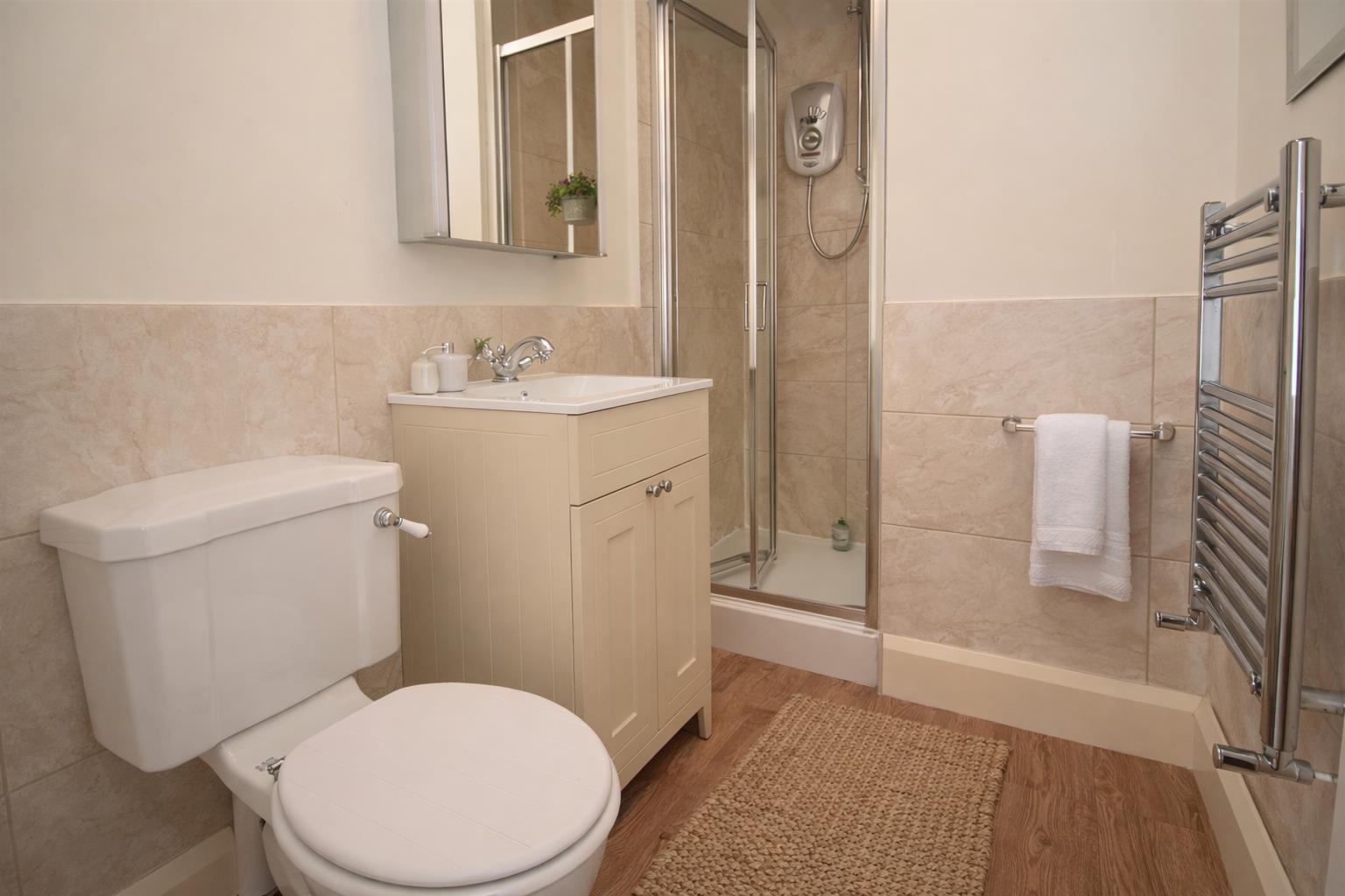 Townfield Lane, Mollington, Chester - Shower Room