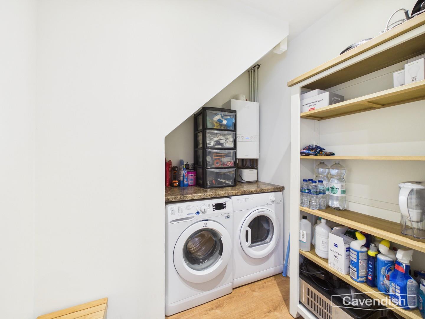 Long Lane, Saughall, Chester - UTILITY