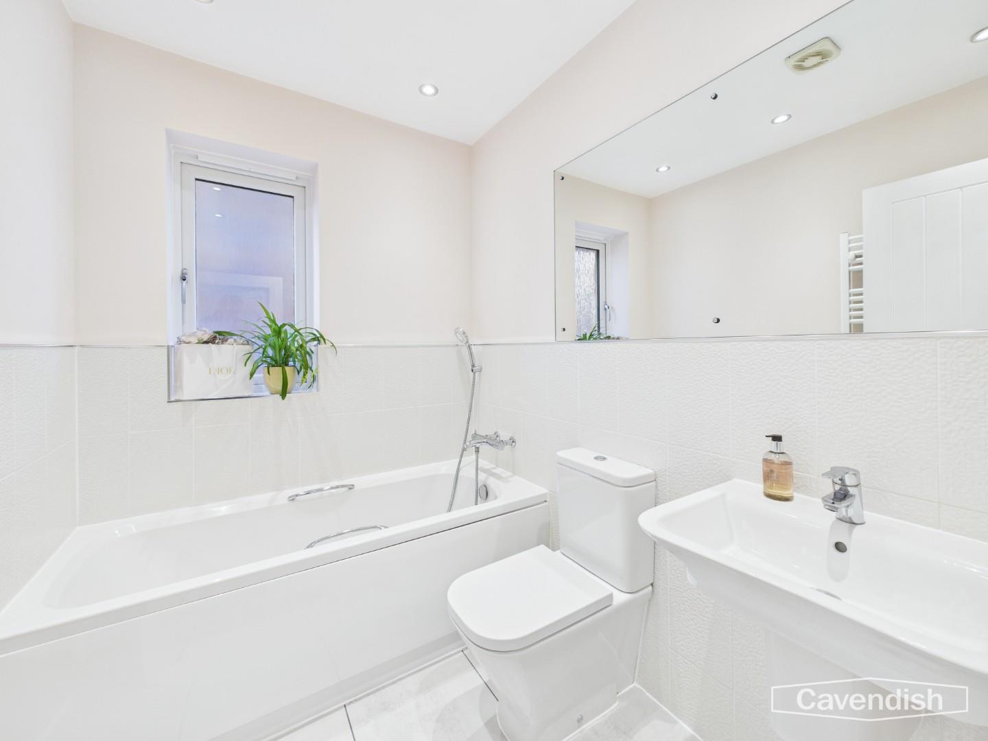 Beeby Way, Broughton, Chester - FAMILY BATHROOM