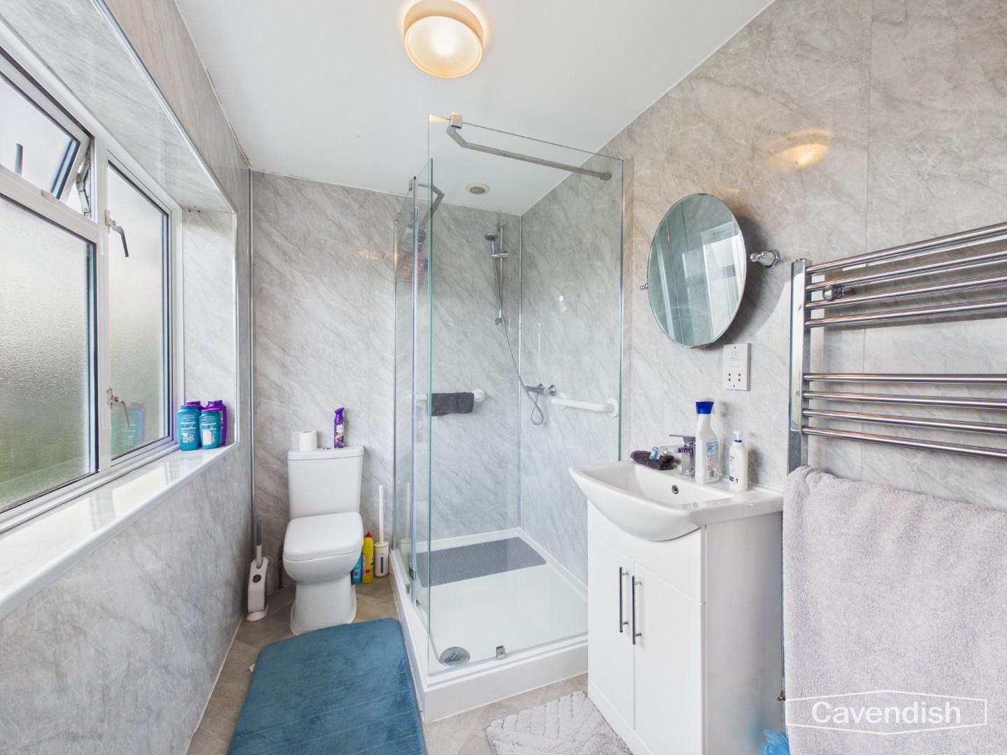 Alpraham Crescent, Upton, Chester - EN-SUITE SHOWER ROOM