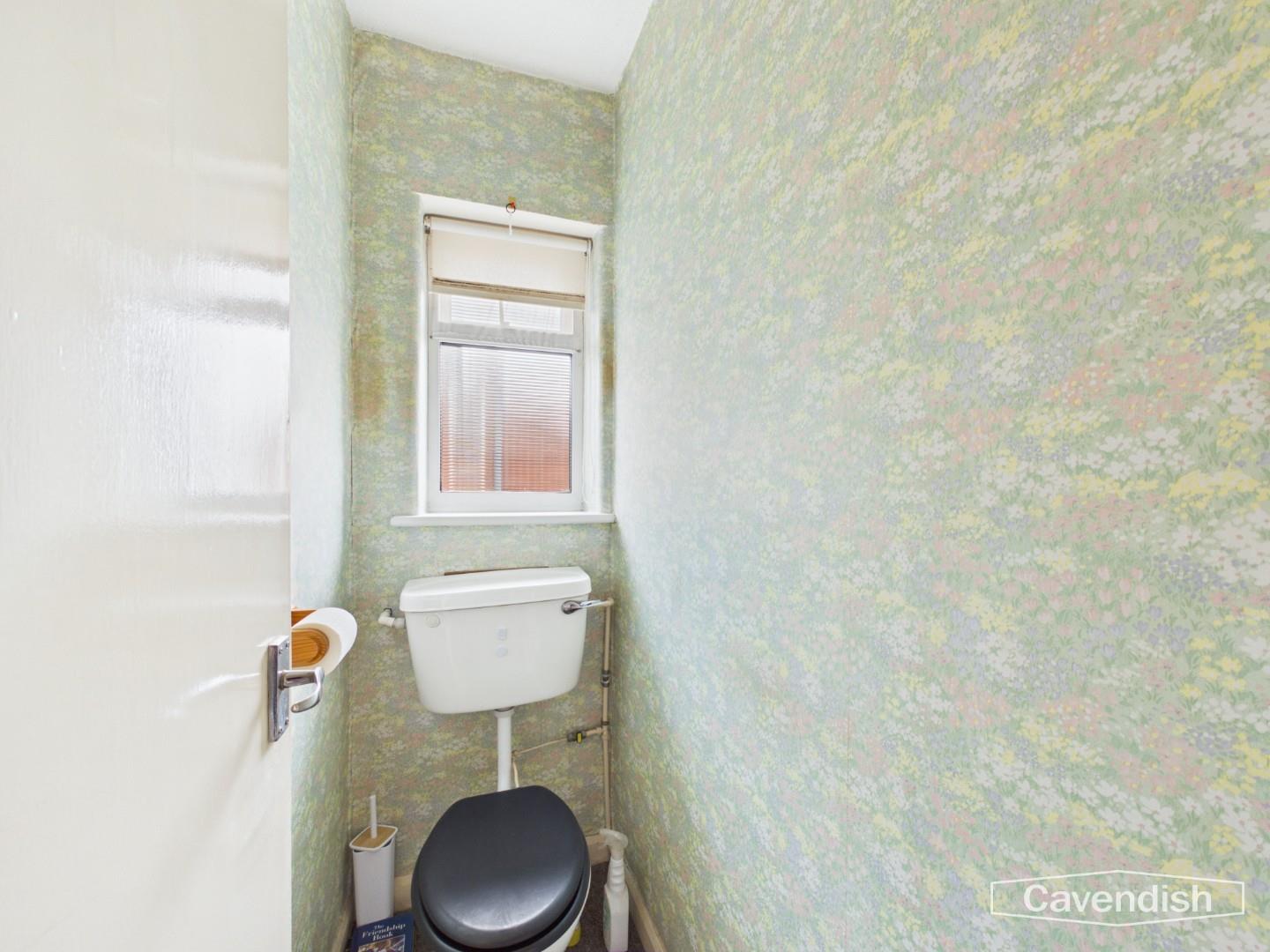 The Nook, Newton, Chester - SEPARATE WC