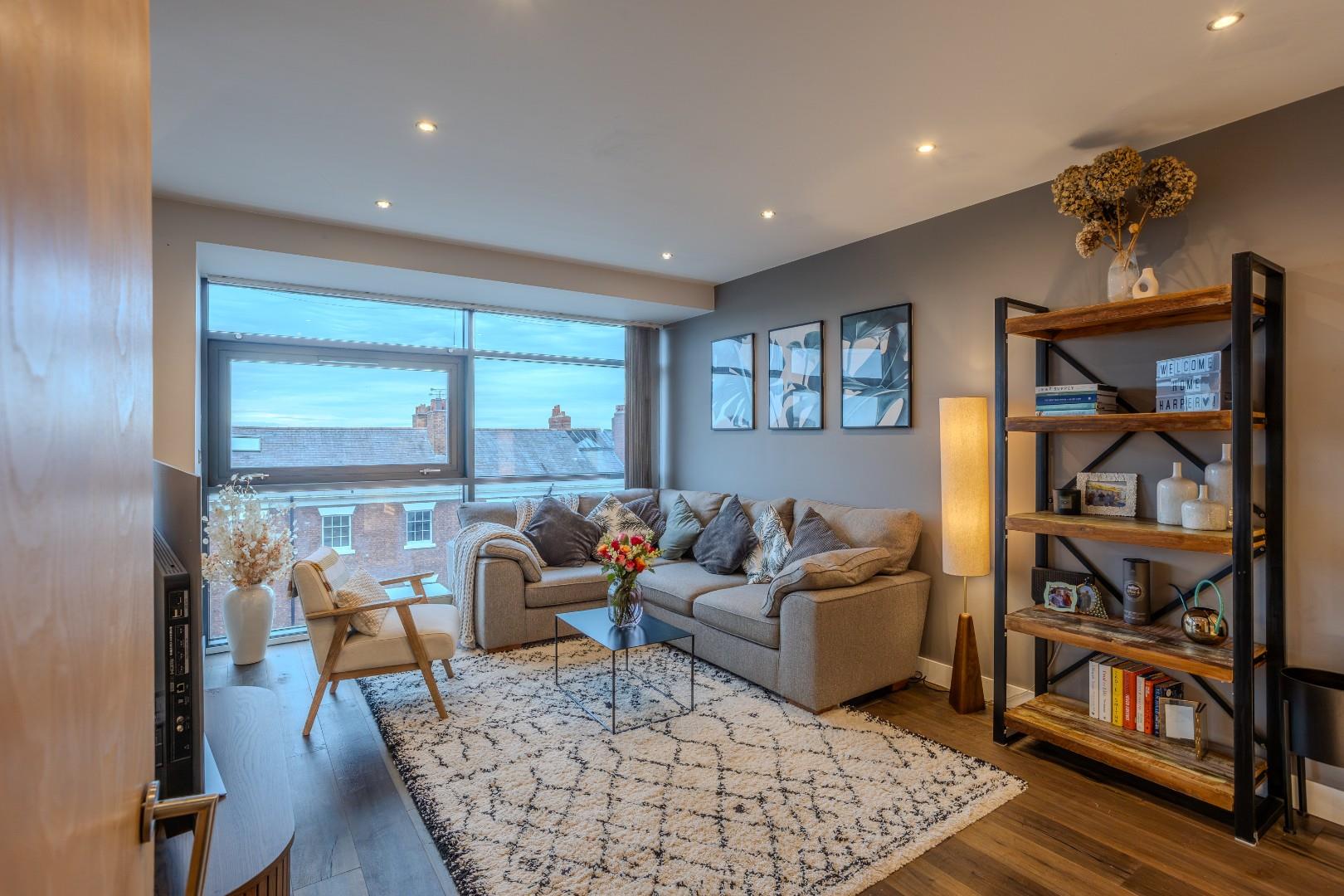 Weaver Street - LIVING ROOM
