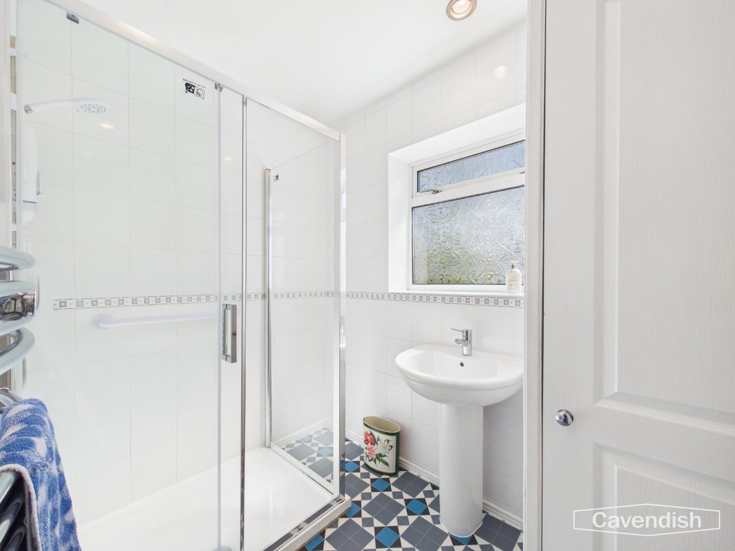 Queensway, Newton, Chester - SHOWER ROOM
